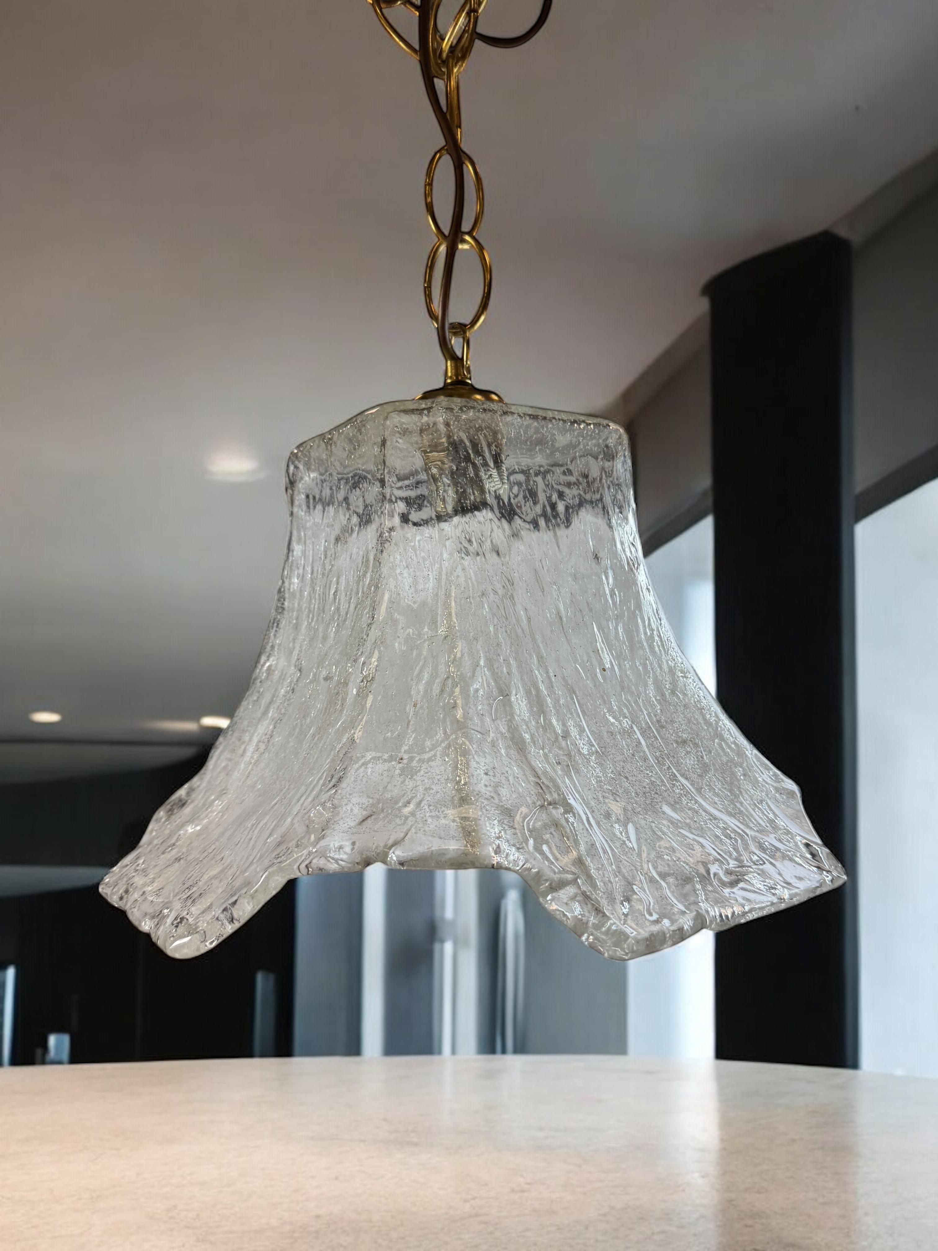 Bellissima lampada a sospensione nello stile di Carlo Nason per Mazzega, Italia in vendita 7