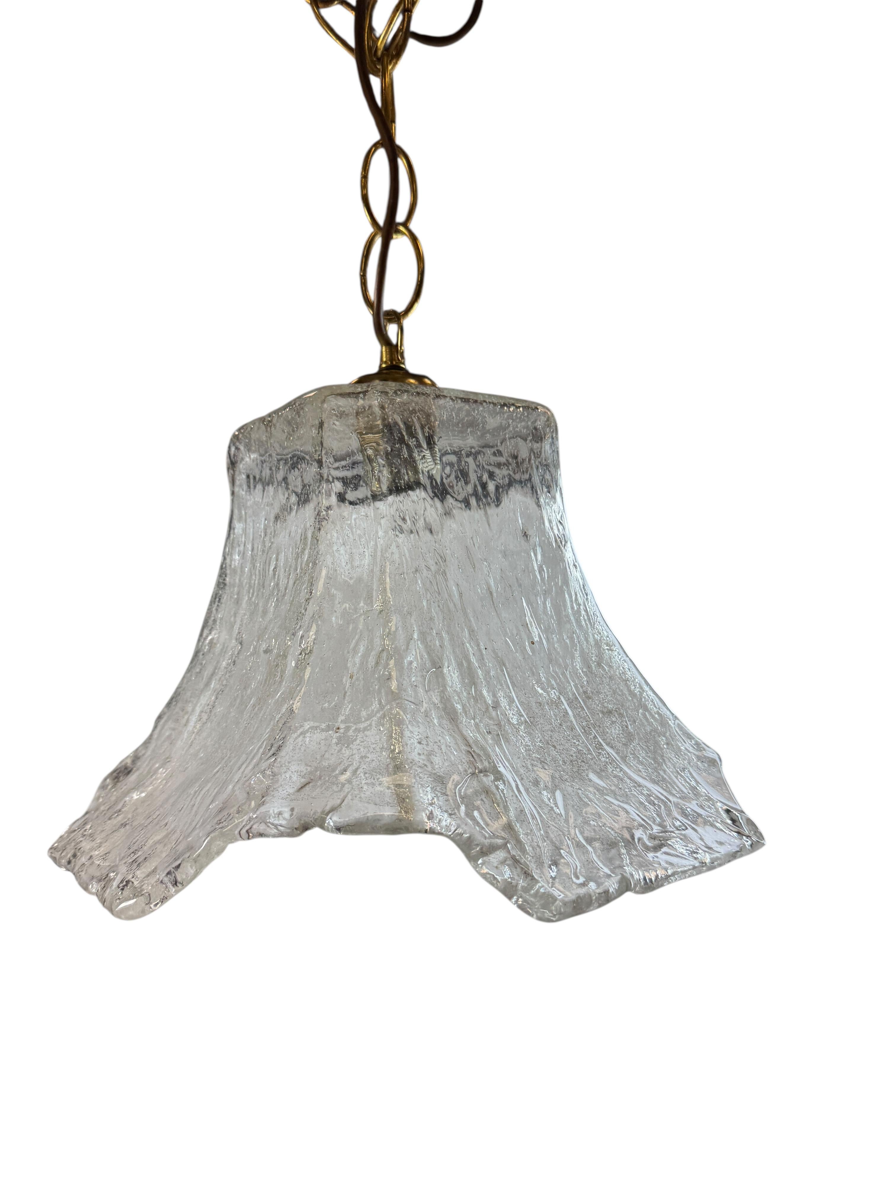 Bellissima lampada a sospensione nello stile di Carlo Nason per Mazzega, Italia In condizioni buone in vendita a Nuernberg, DE
