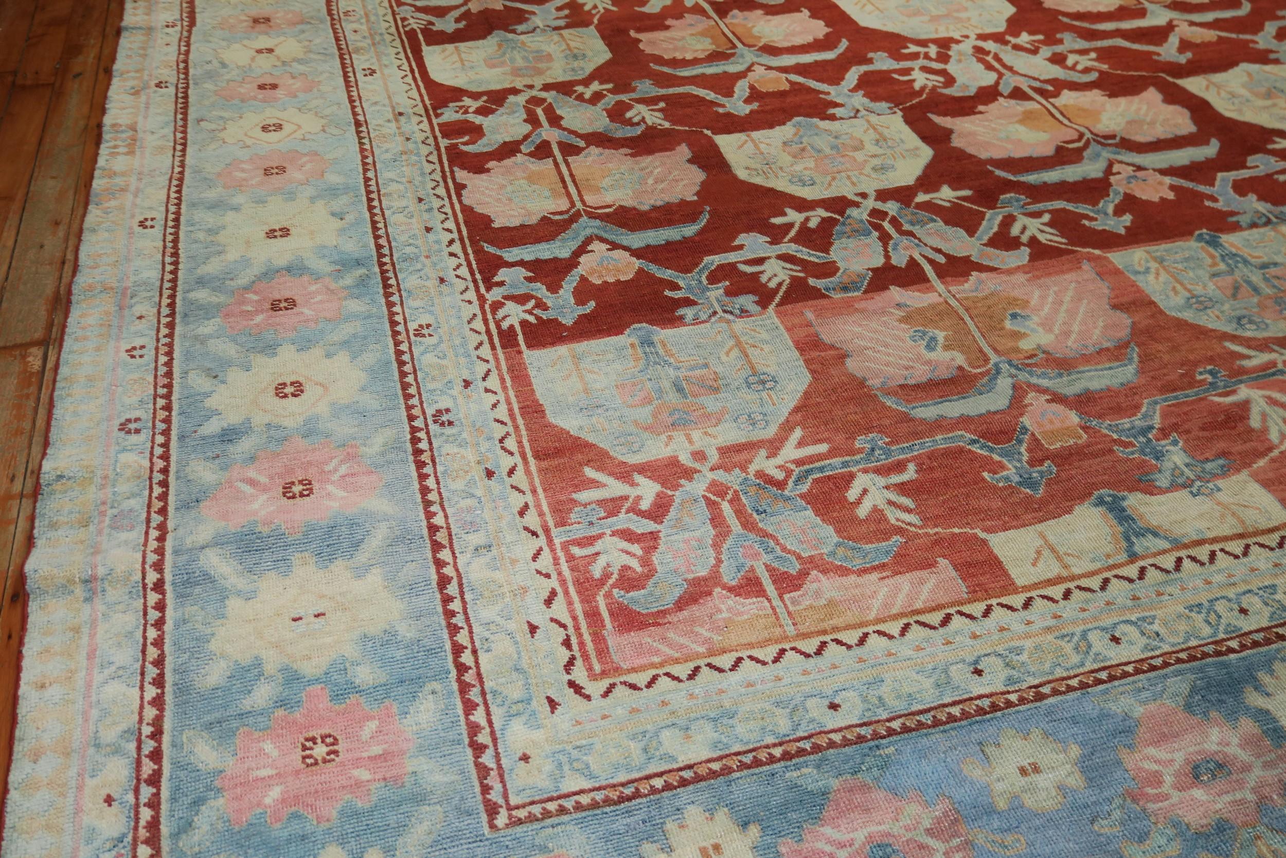 Hand-Woven Beautiful Persian Floral Pattern Fine Carpet For Sale