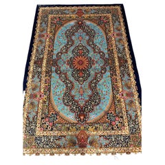 Beautiful Persian Style Rug