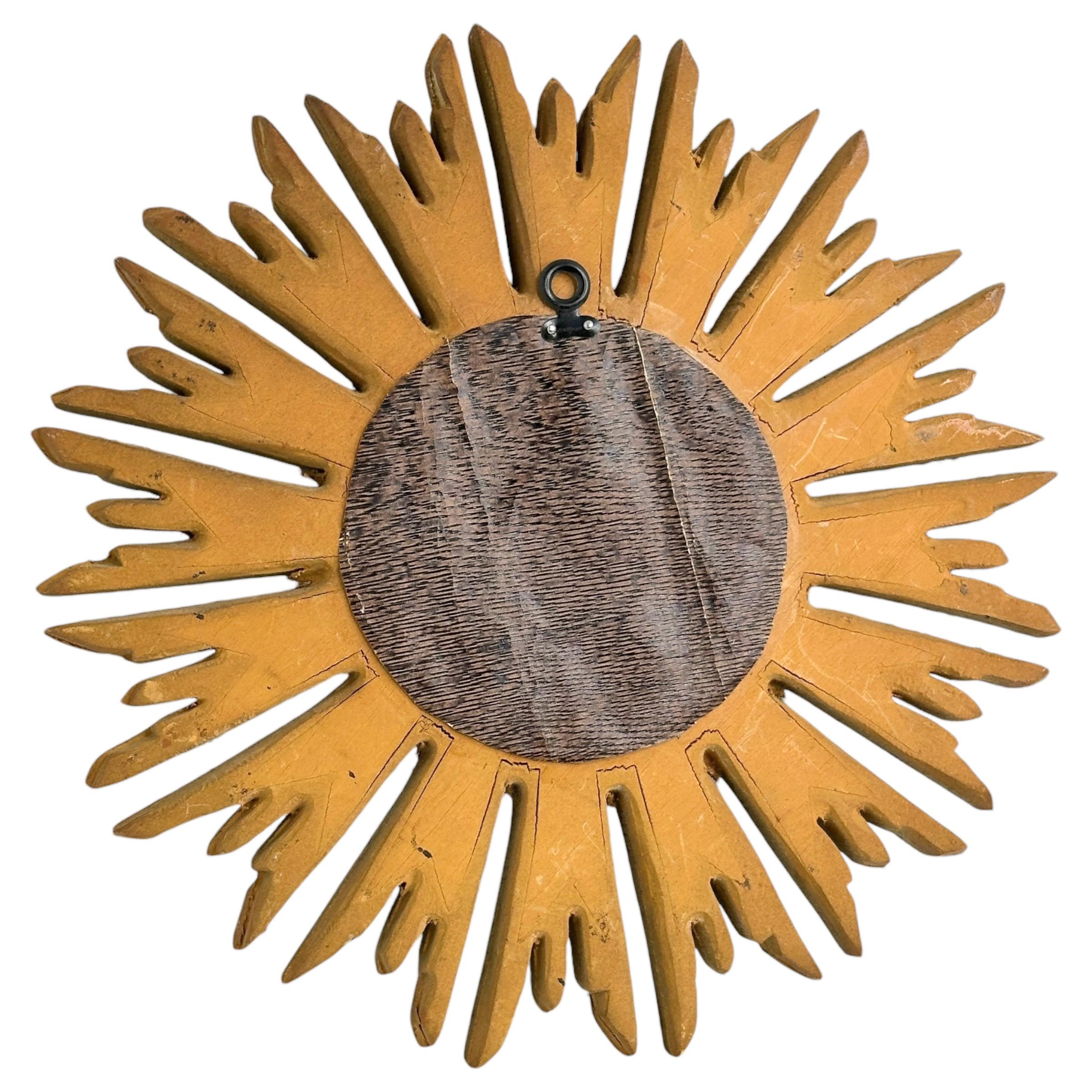 Schöner Petite Starburst Sunburst Vergoldeter Holzspiegel, Deutschland ca. 1950er Jahre im Angebot 1