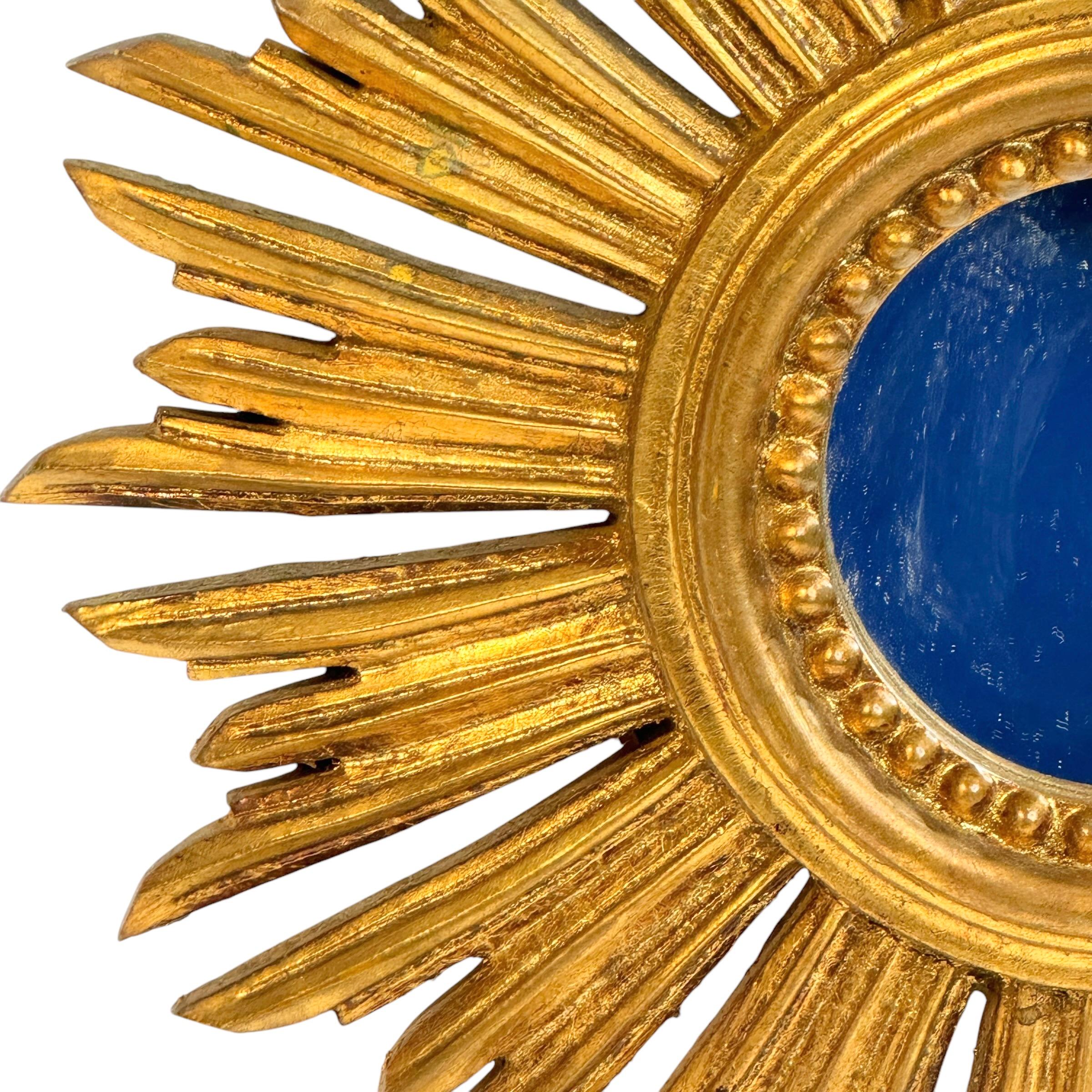 Schöner Petite Starburst Sunburst Vergoldeter Holzspiegel, Deutschland ca. 1950er Jahre im Angebot 3