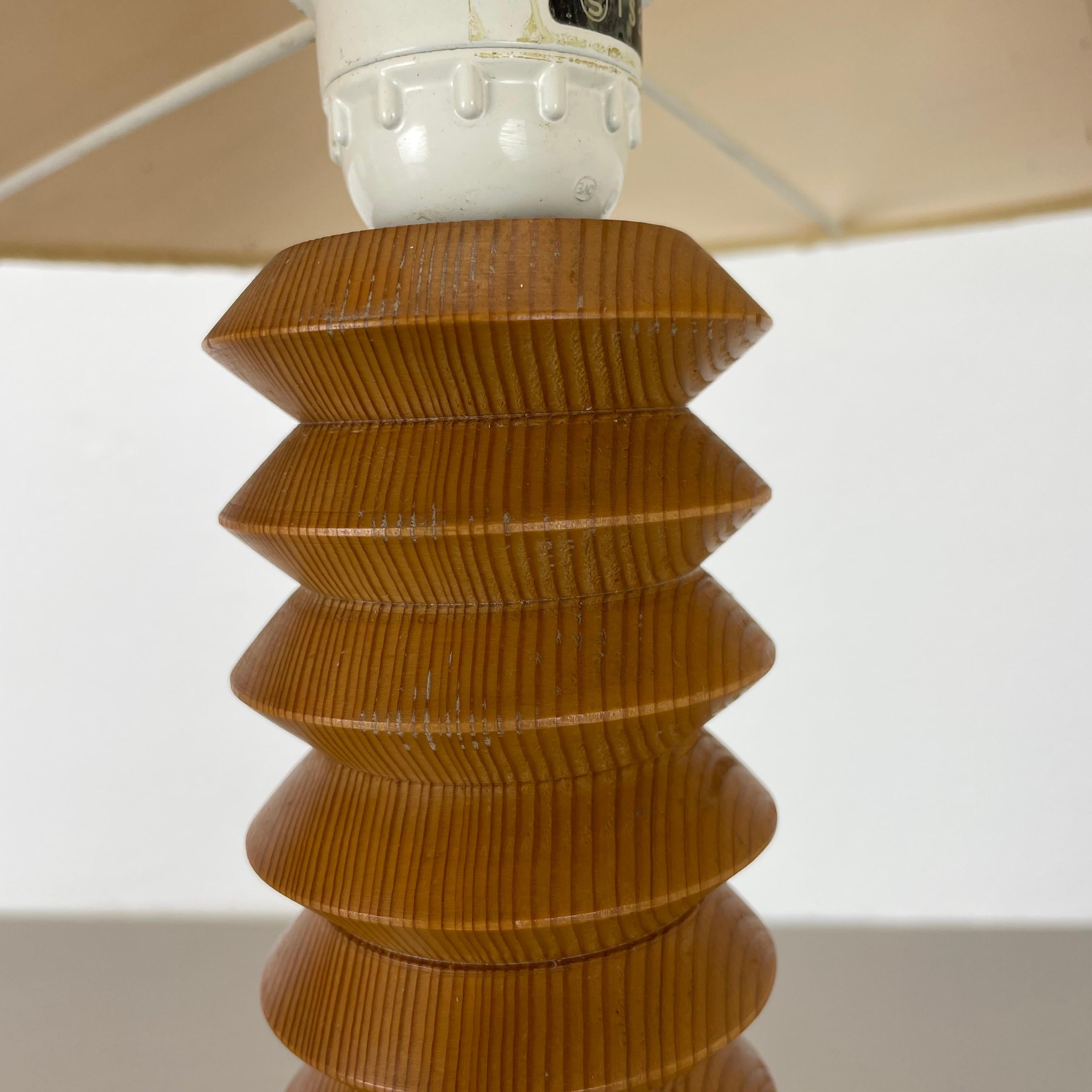 beautiful Pierre CHAPO Style solid pine wood CUBIC table light, Sweden 1970s For Sale 1