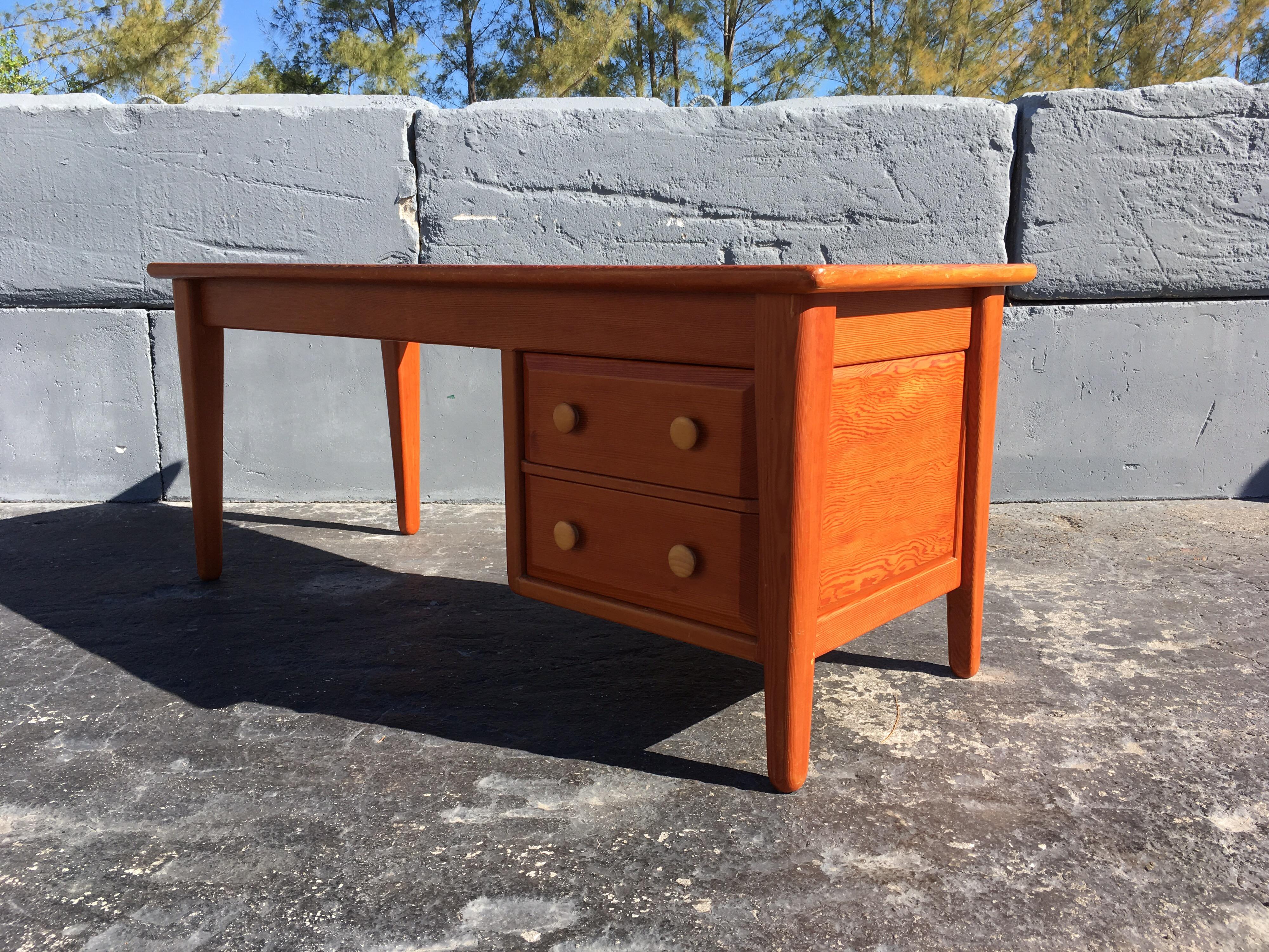 Beautiful Pine Craftsman Desk Prouve Chapo Style For Sale 4