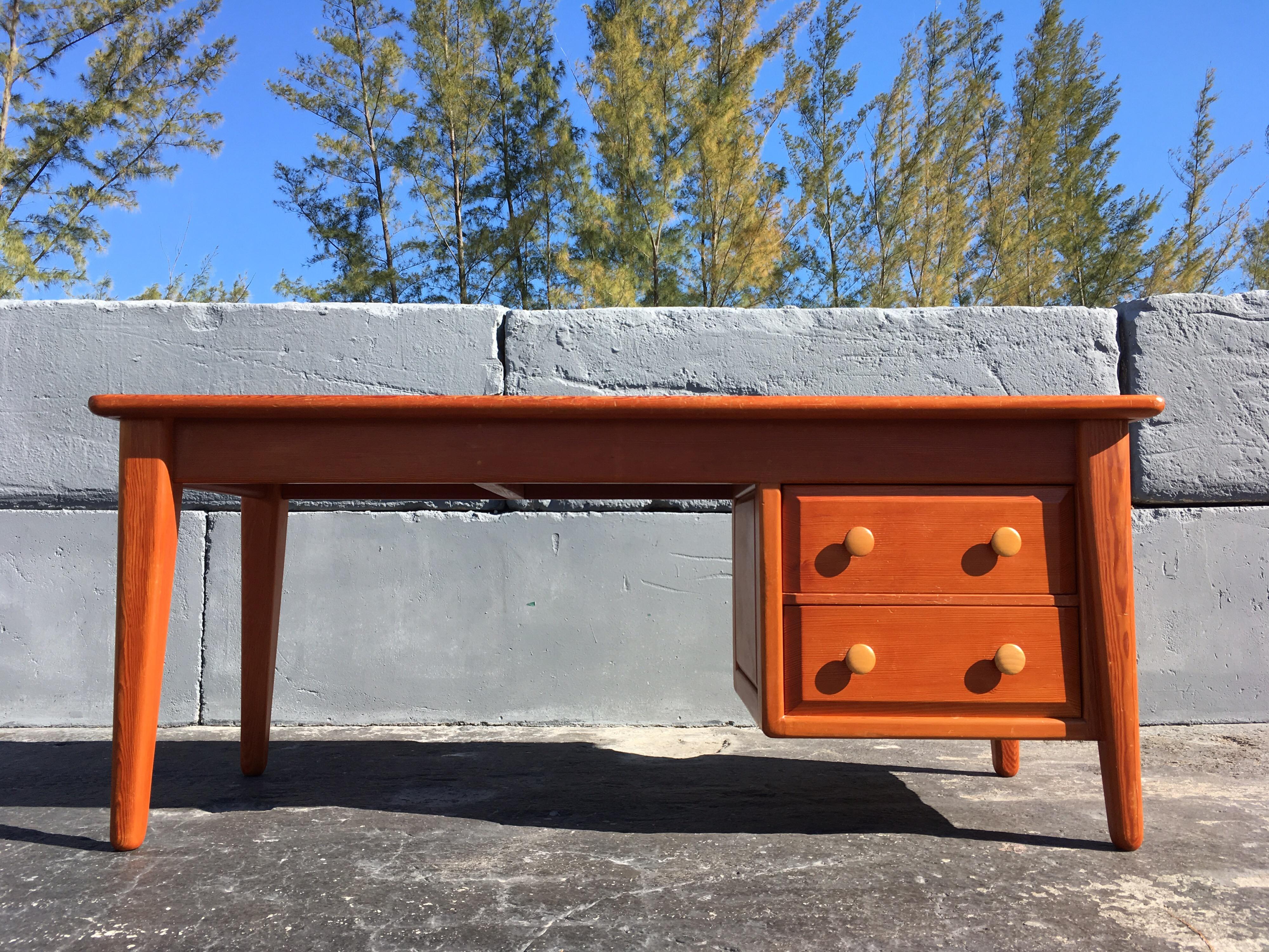 Beautiful Pine Craftsman Desk Prouve Chapo Style For Sale 8