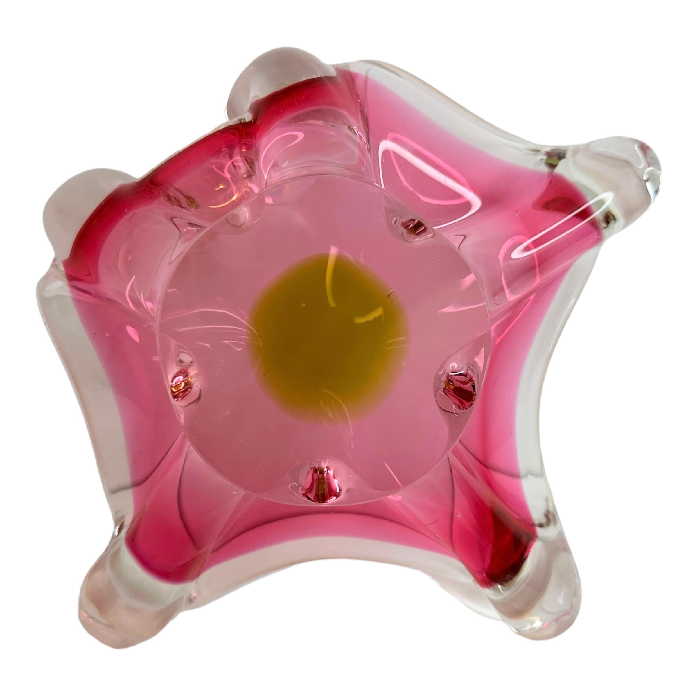 Late 20th Century Beautiful Pink & Multi Color Murano Glass Bowl Catchall Vintage, Italy, 1980s For Sale