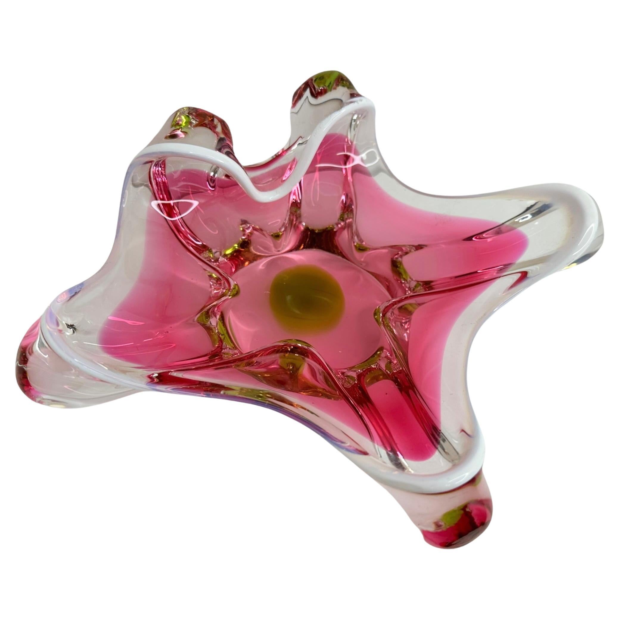 Magnifique bol attrape-tout vintage en verre de Murano rose et multicolore, Italie, années 1980