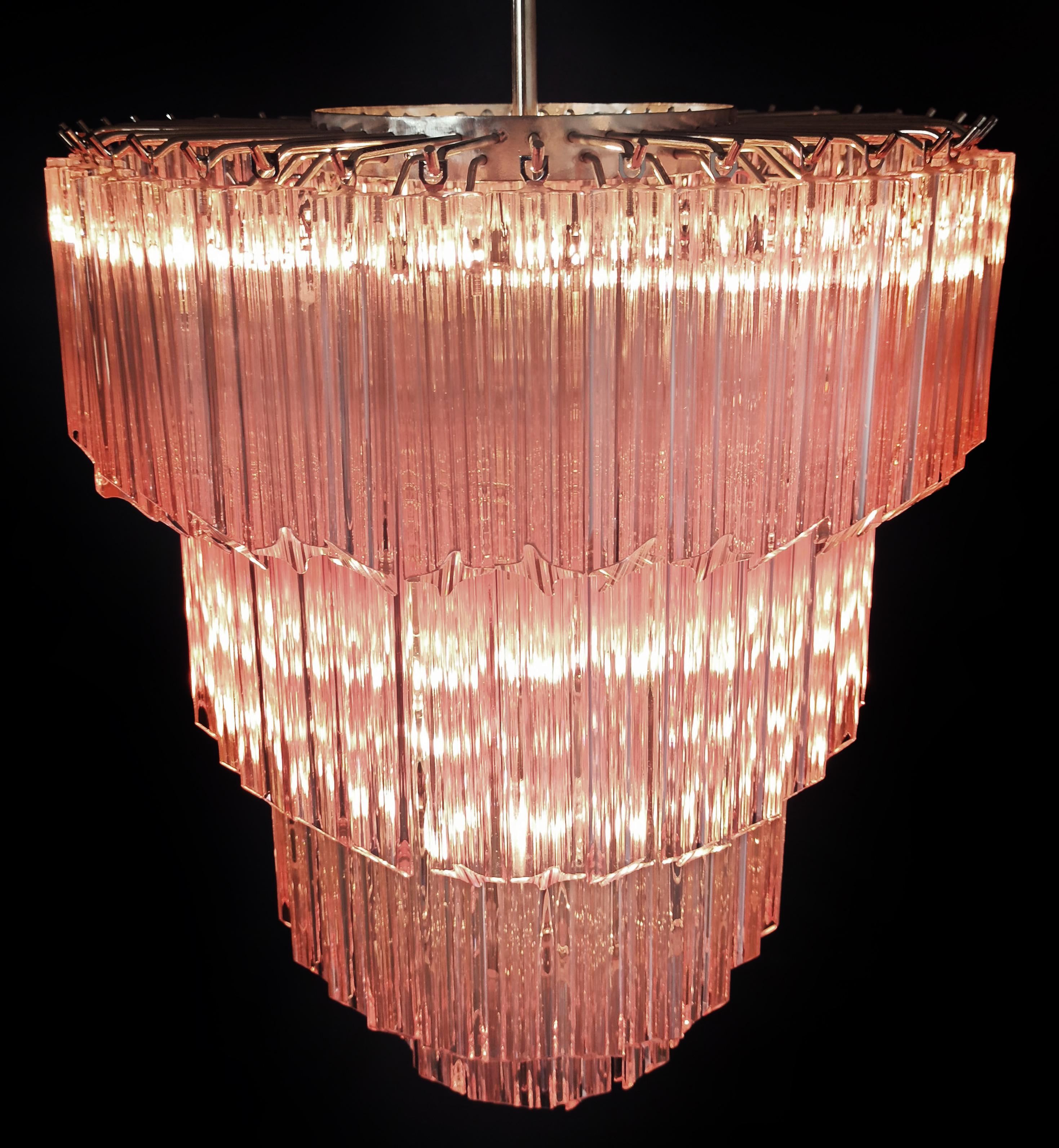 Beautiful Pink Murano glass chandelier - 112 pink quadriedri For Sale 10