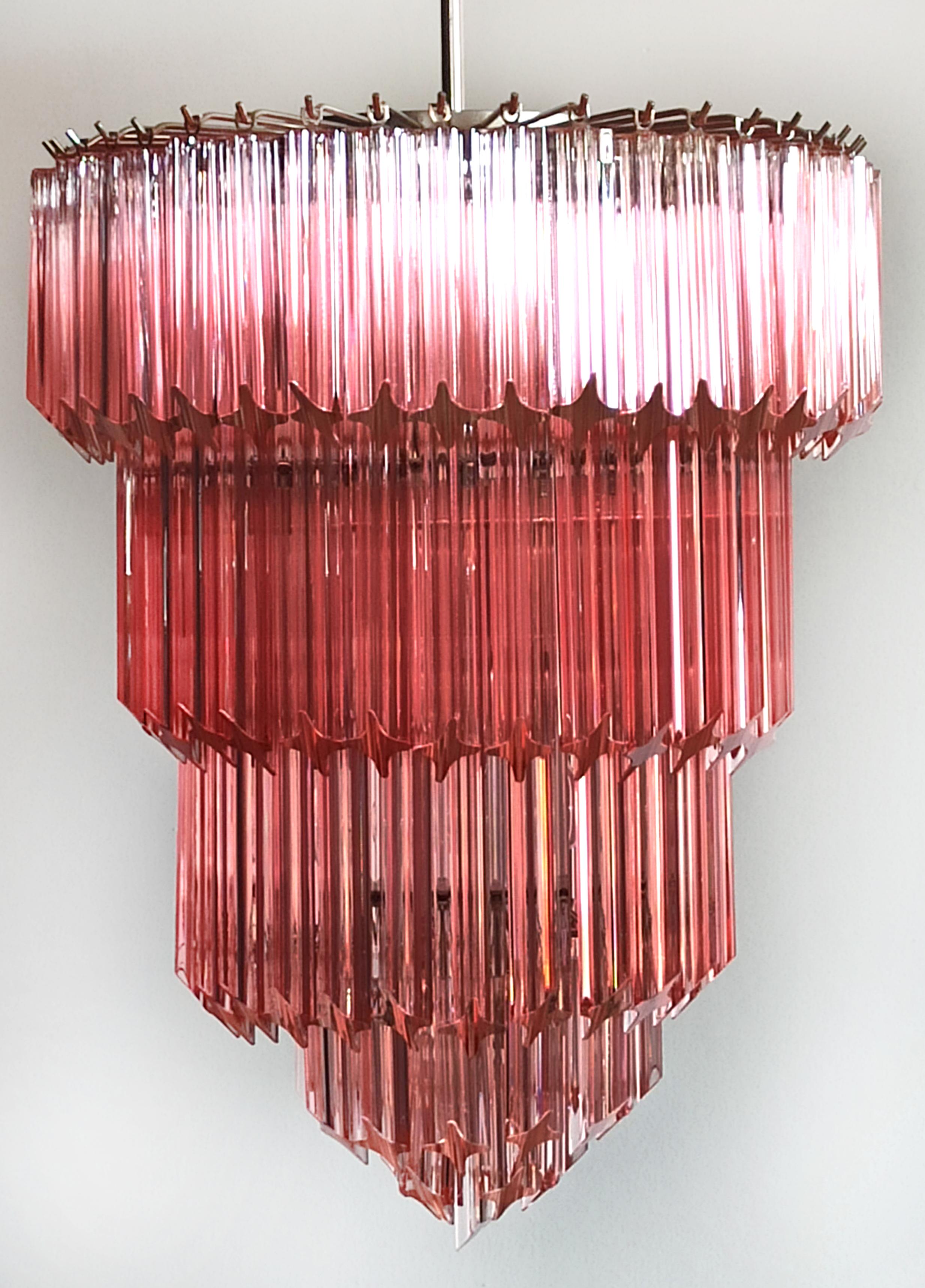 Beautiful Pink Murano glass chandeliers - 112 pink quadriedri For Sale 1