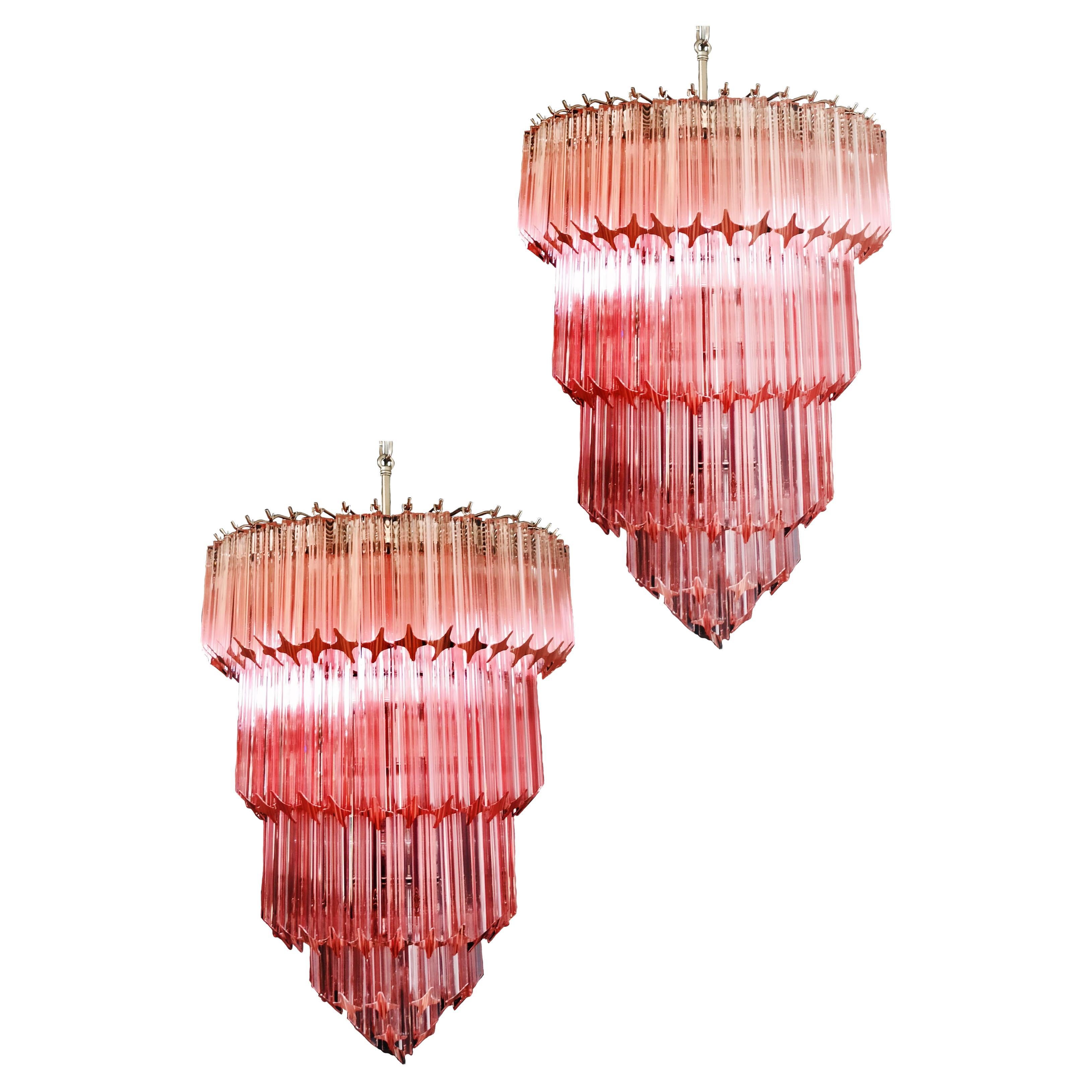 Beautiful Pink Murano glass chandeliers - 112 pink quadriedri For Sale