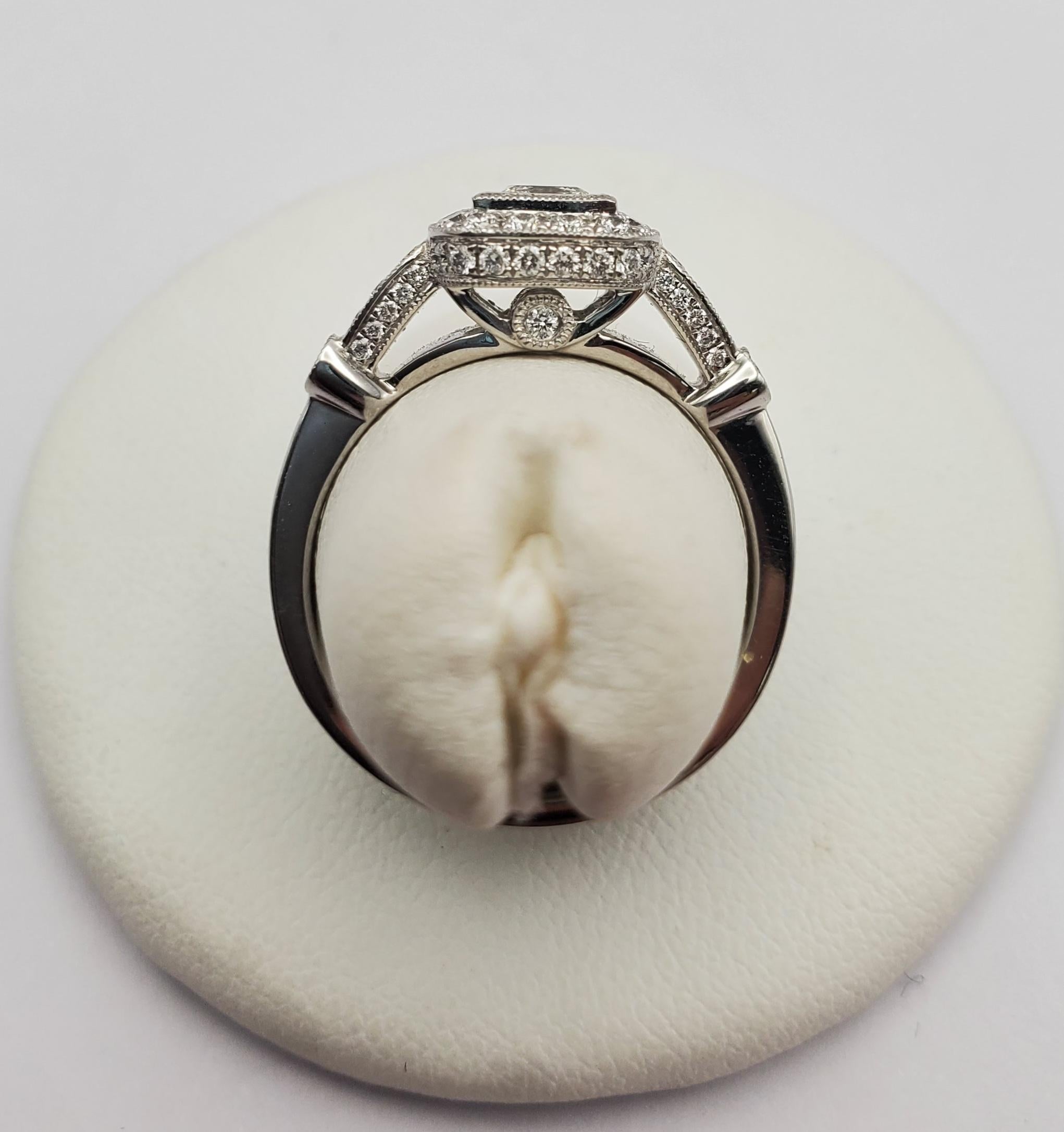 Beautiful Platinum Princess Cut Center Halo Engagement Ring For Sale 2
