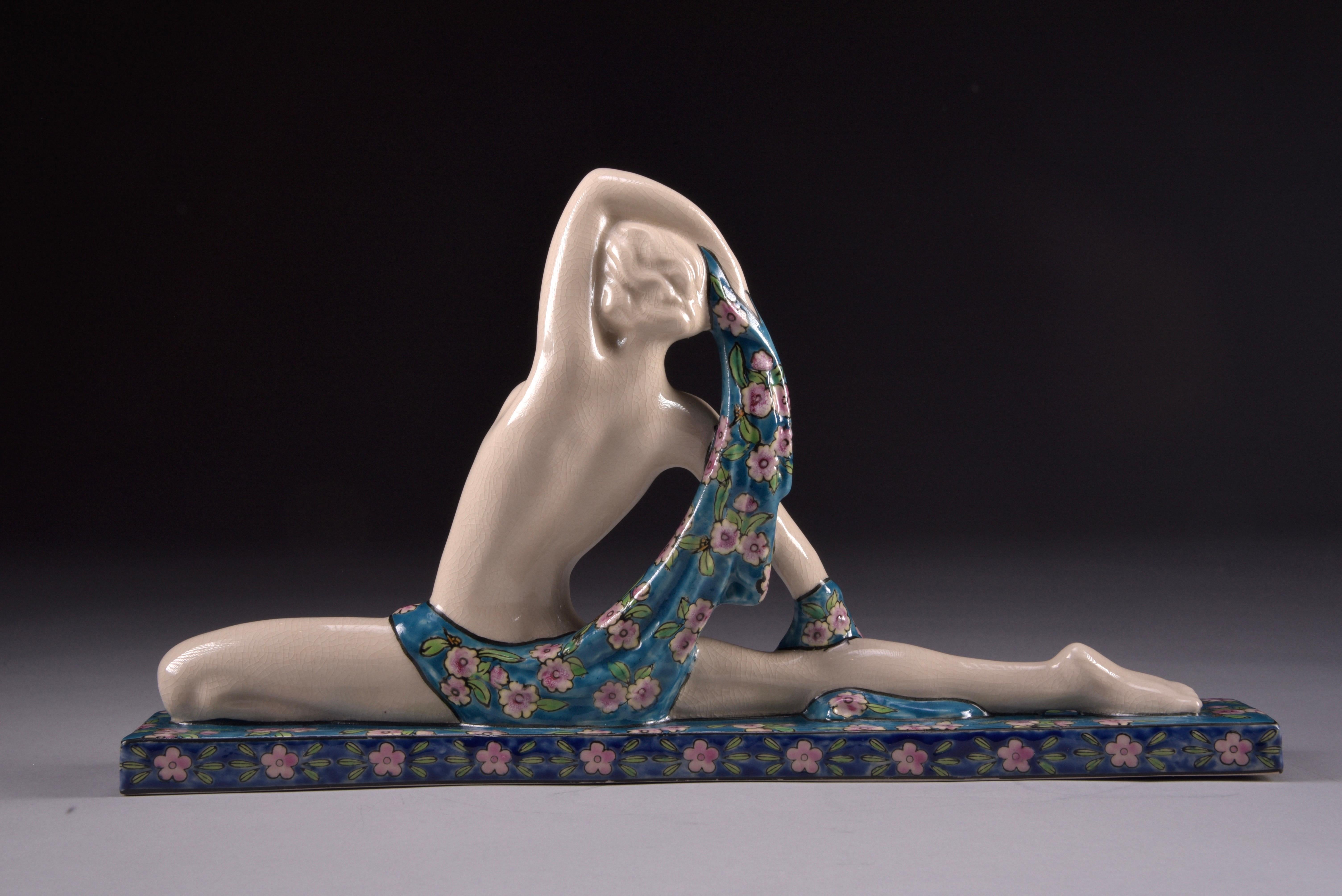 Beautiful Porcelain Nude Lady Art Deco Style 1