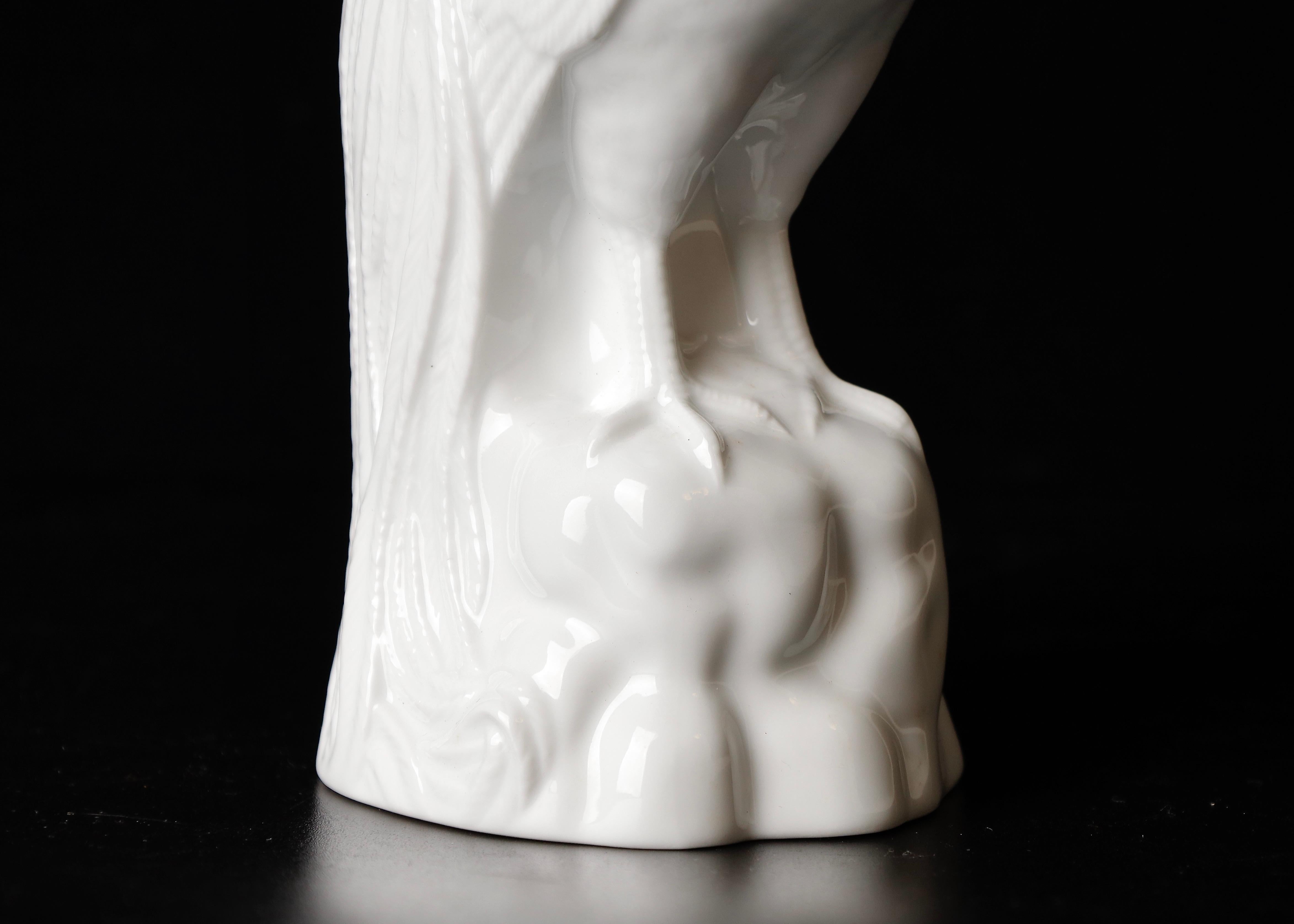 Magnifique objet Okimono en porcelaine avec coq par Shozan en vente 8