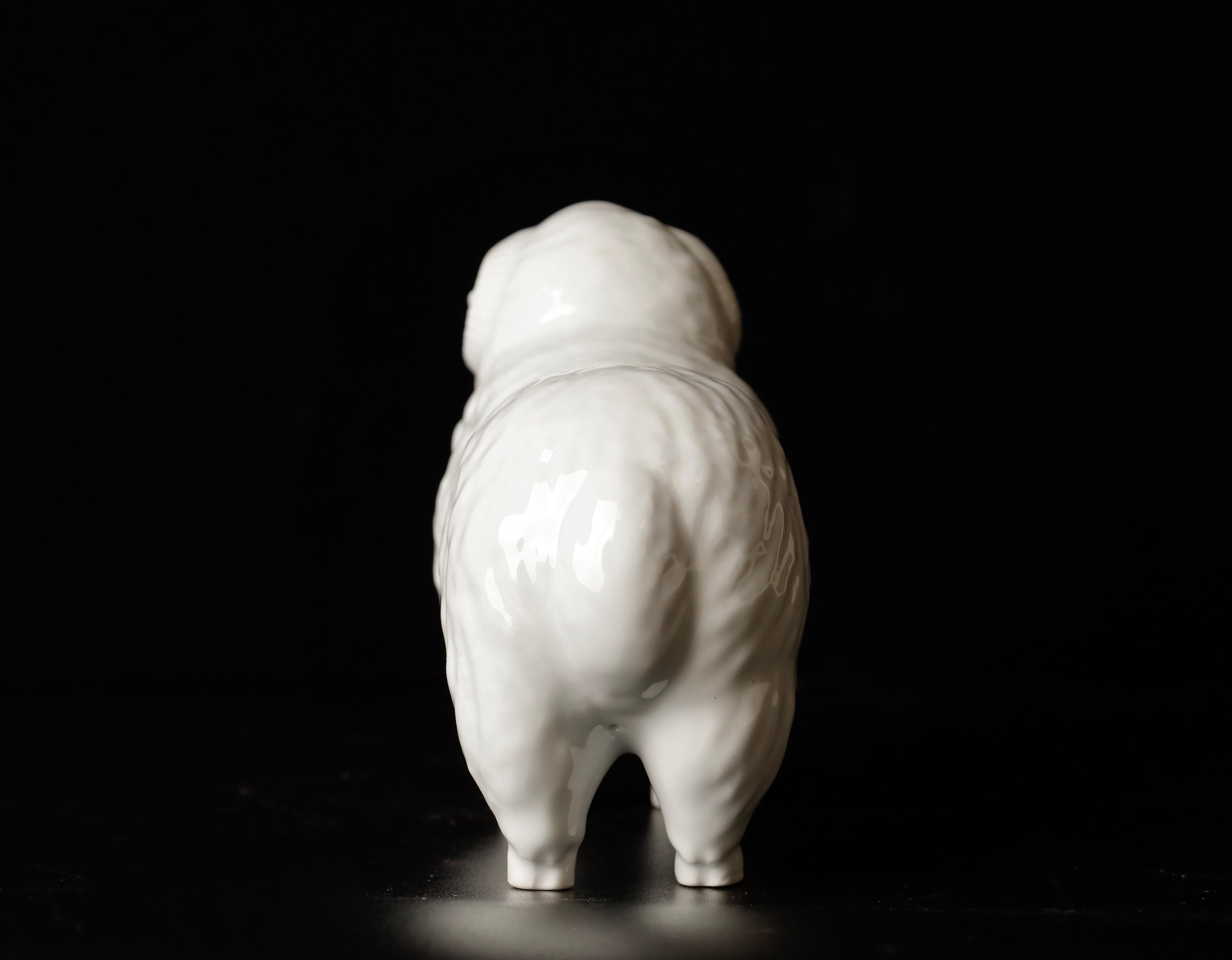 Beautiful Porcelain Sheep Okimono Object by Shozan For Sale 5