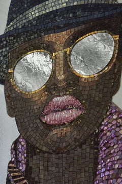 Bonito Retrato Mosaico Artístico sobre Soporte de Metal Blanco Orificios en la Parte Posterior para Colgar