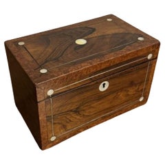 Caja de té antigua de palisandro de la Regencia de gran calidad