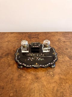 Bellissimo set da scrivania intarsiato in cartapesta di epoca vittoriana di alta qualità