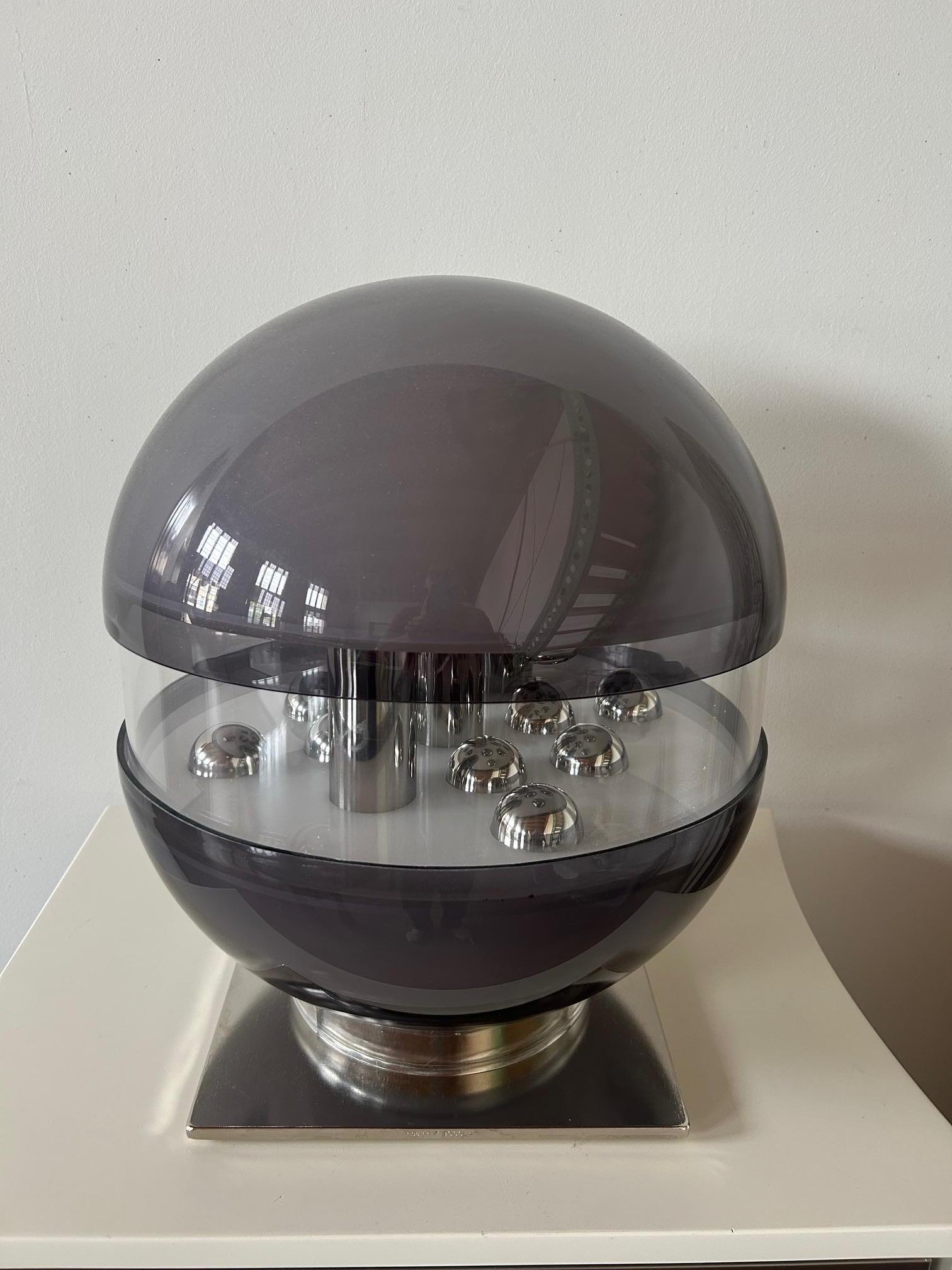 Moderno Beautiful 'Quasar' Light Sculpture by Francesco Bocola for Stilnovo, Italy, 1970 in vendita