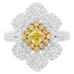 Magnifique bague en diamant jaune radiant