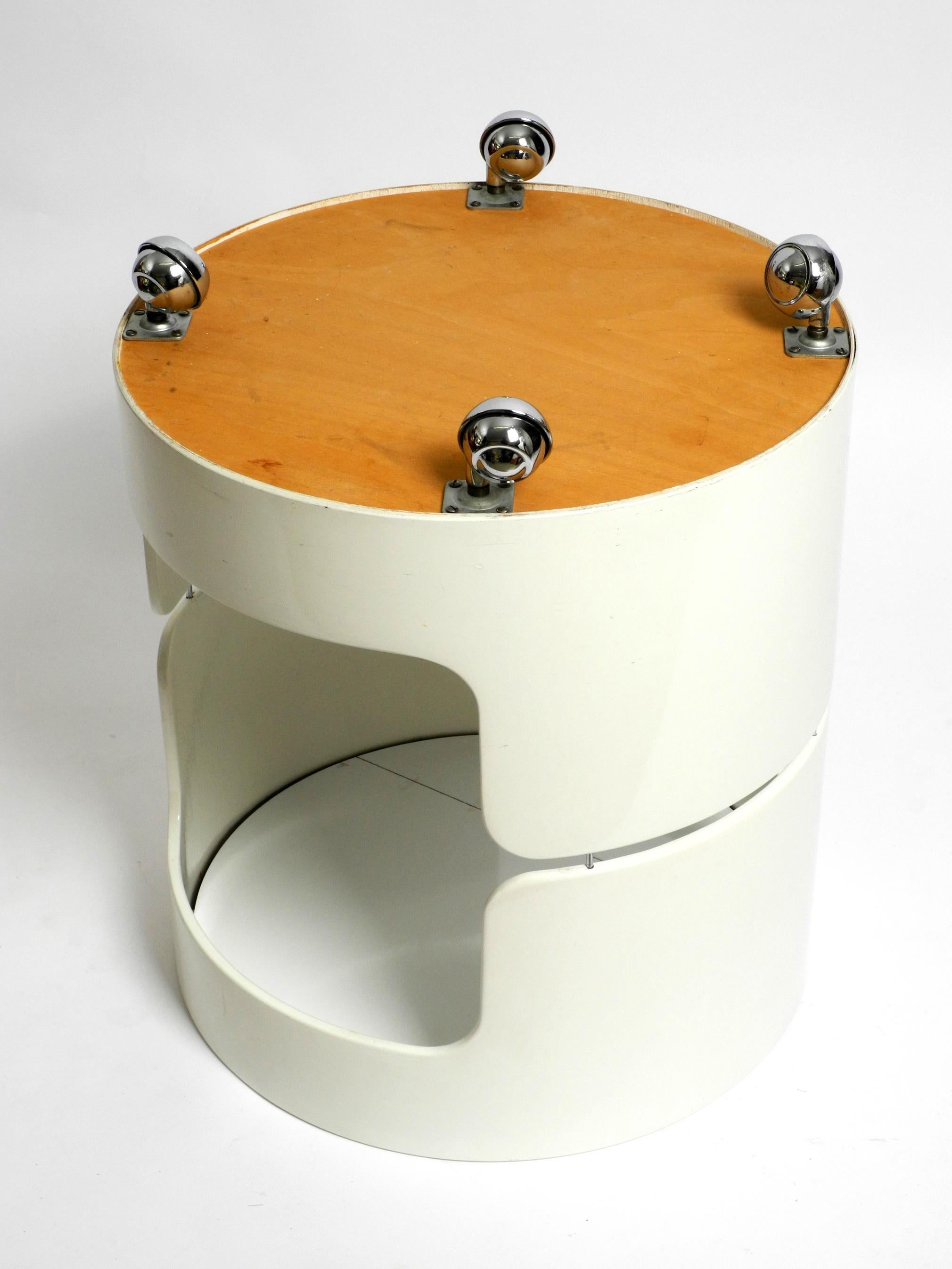 Beautiful Rare 1960s Beige White Side or Bar Table with Wheels Space Age Design 7