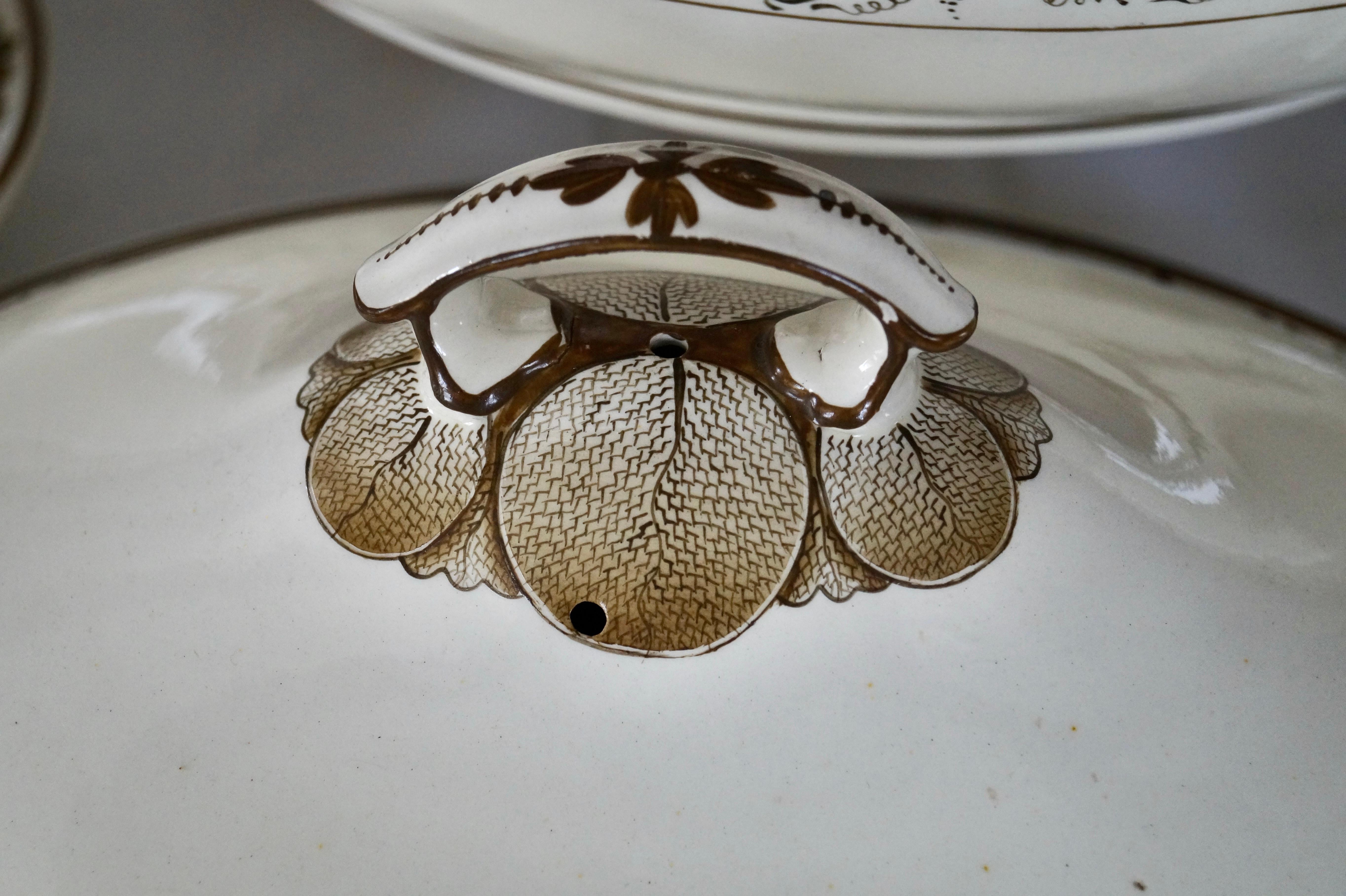 Magnifique et rare pièce de vaisselle ancienne Copeland Spode Creamware, datant d'environ 1800 Bon état - En vente à BAAMBRUGGE, NL