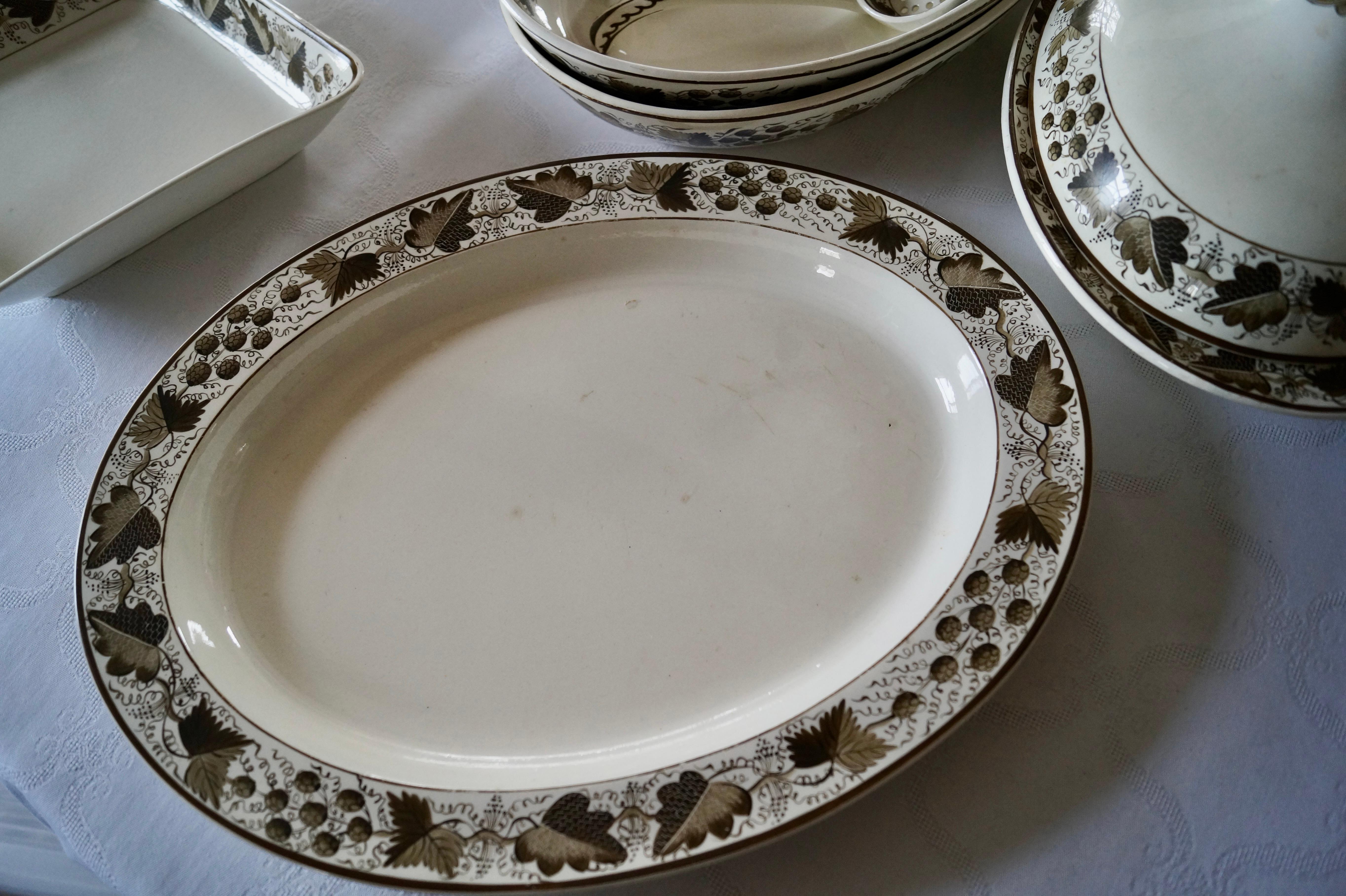 Earthenware Beautiful Rare Antique Copeland Spode Creamware Tableware Parts ca 1800s For Sale