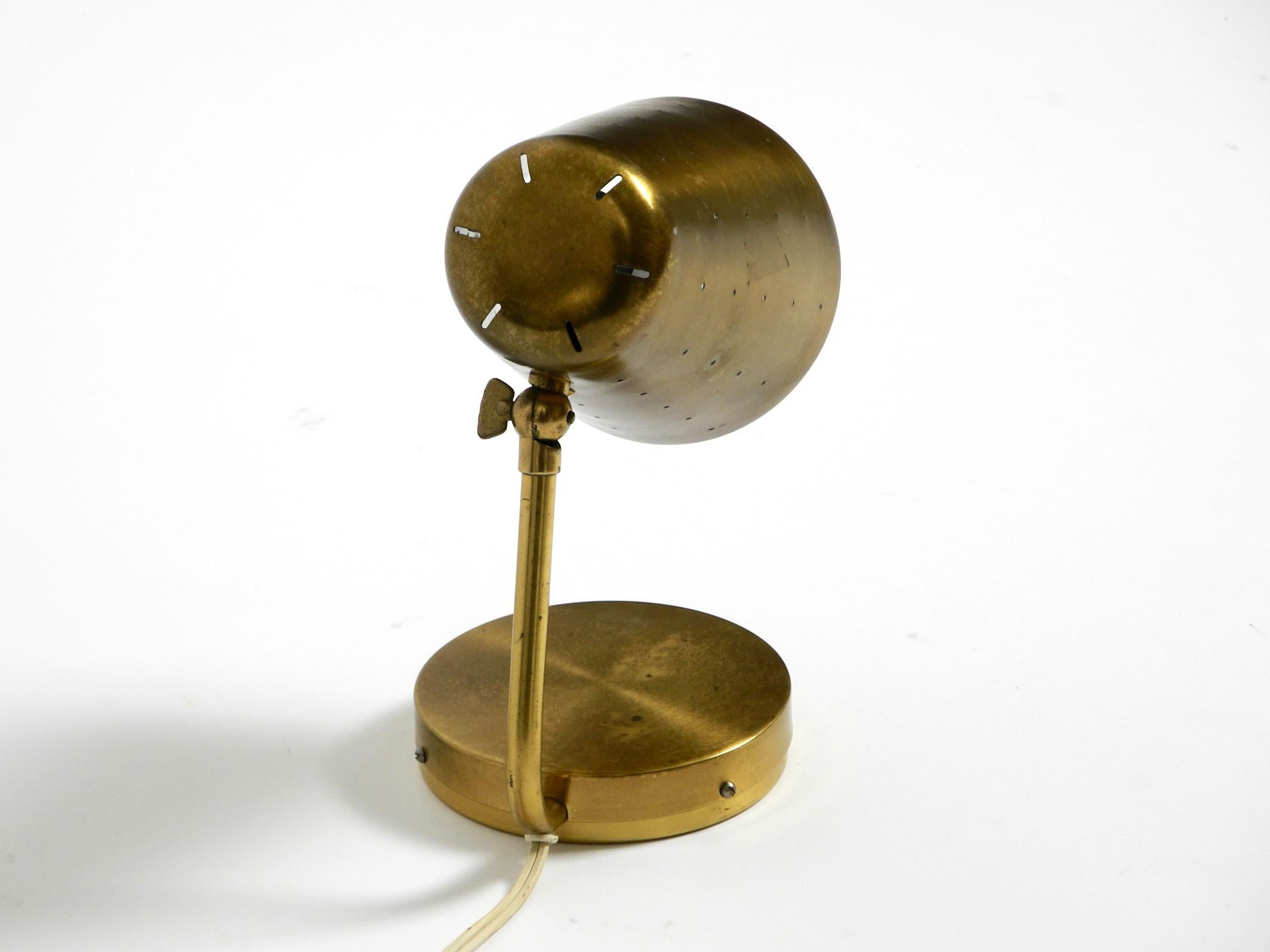 Beautiful rare Mid Century Modern brass table lamp  For Sale 7