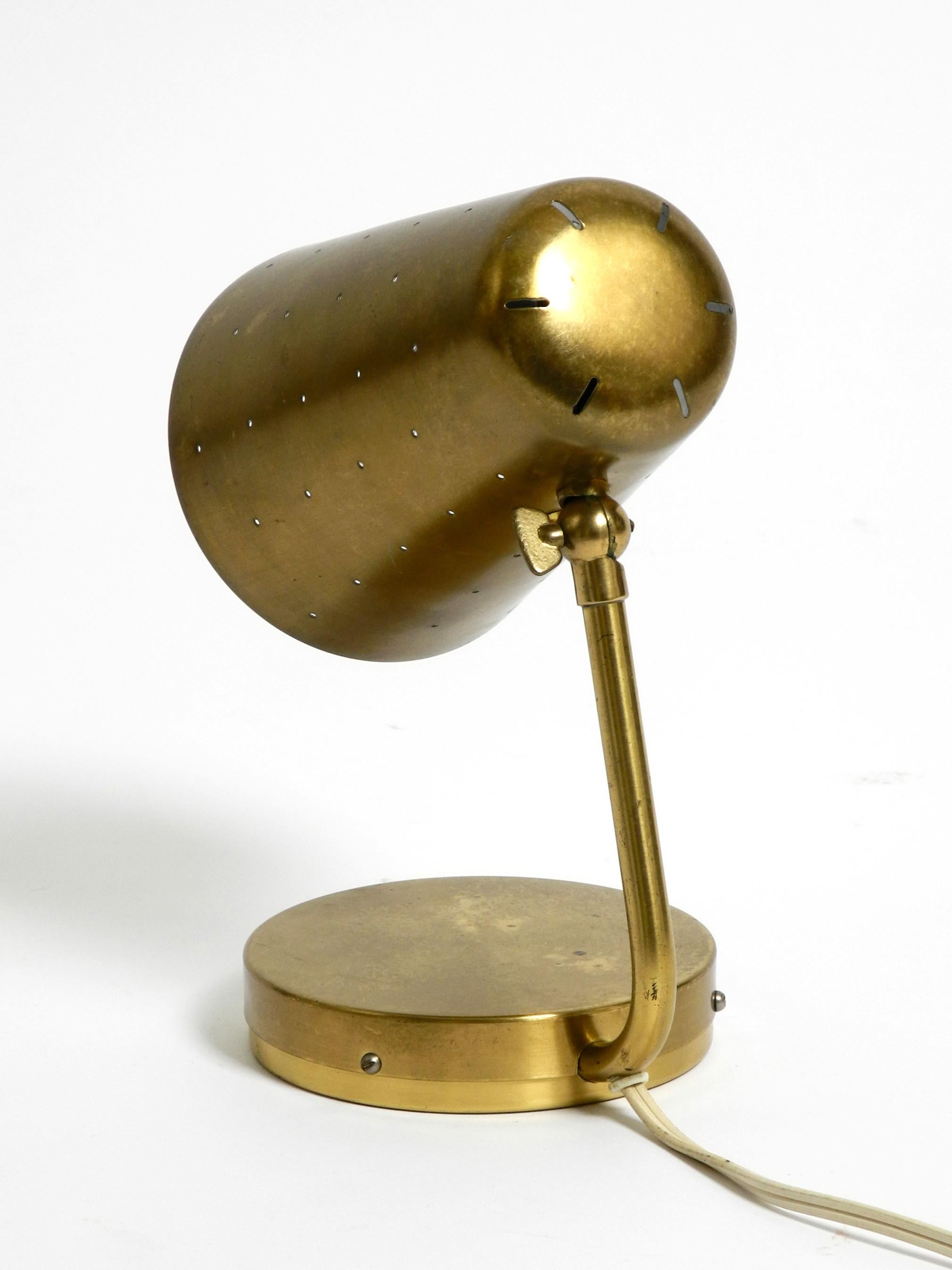 Beautiful rare Mid Century Modern brass table lamp  For Sale 10