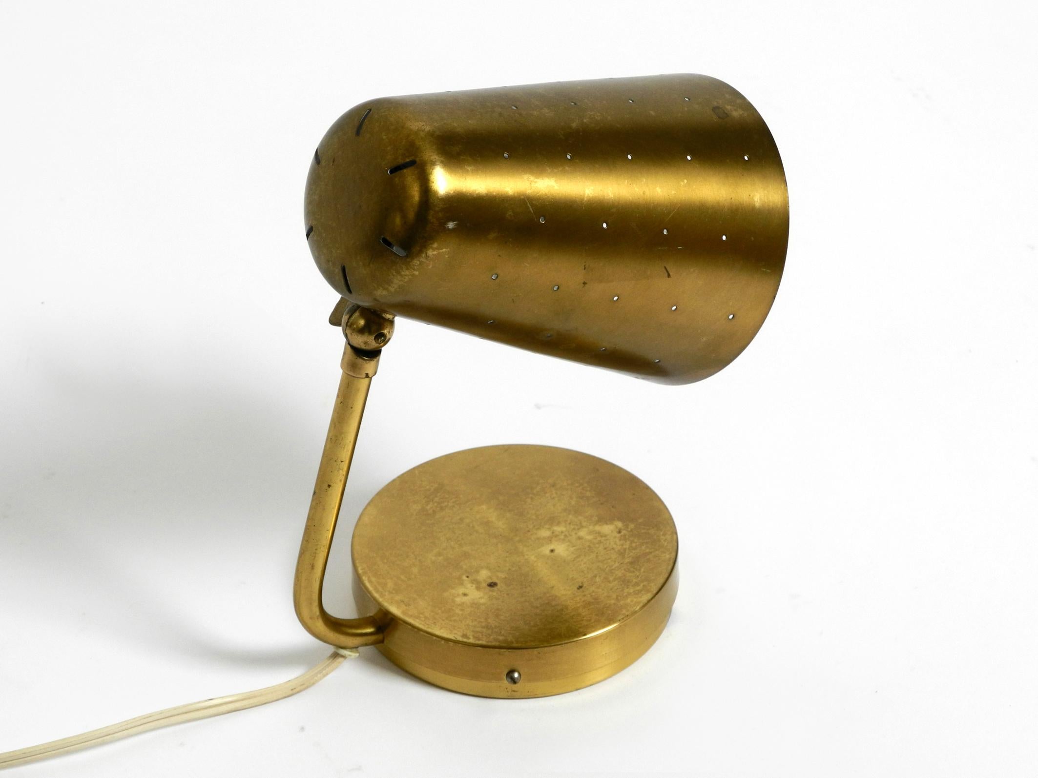 Beautiful rare Mid Century Modern brass table lamp  For Sale 12