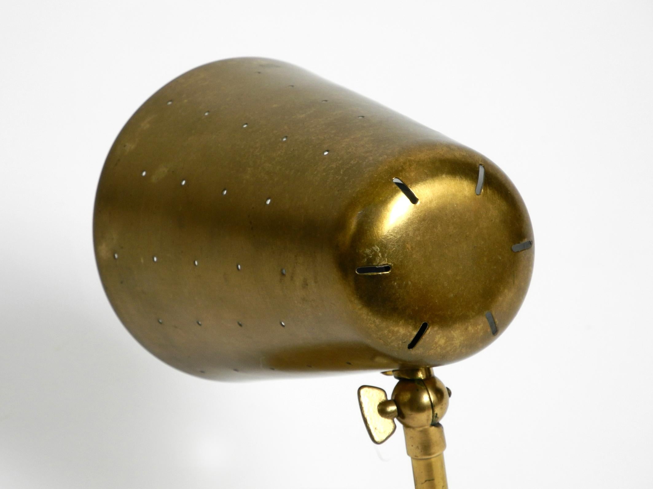 Beautiful rare Mid Century Modern brass table lamp  For Sale 1