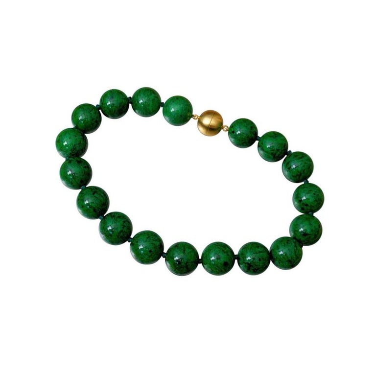 Round Cut Beautiful Rare Natural Maw Sit-Sit Jade Beads Necklace For Sale