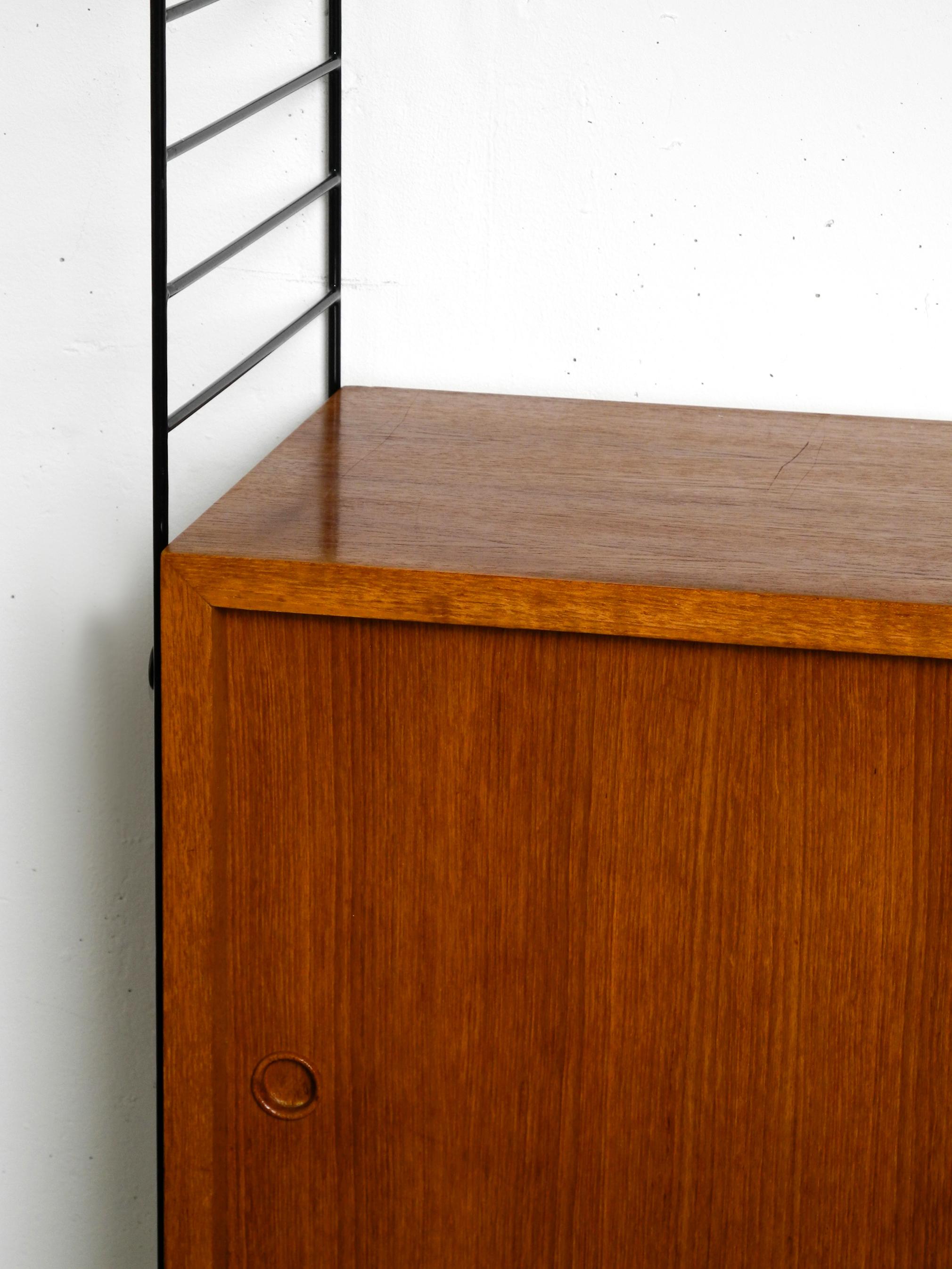 Original 1960s Nisse Strinning teak string shelf with 2 shelves and one cupboard 7