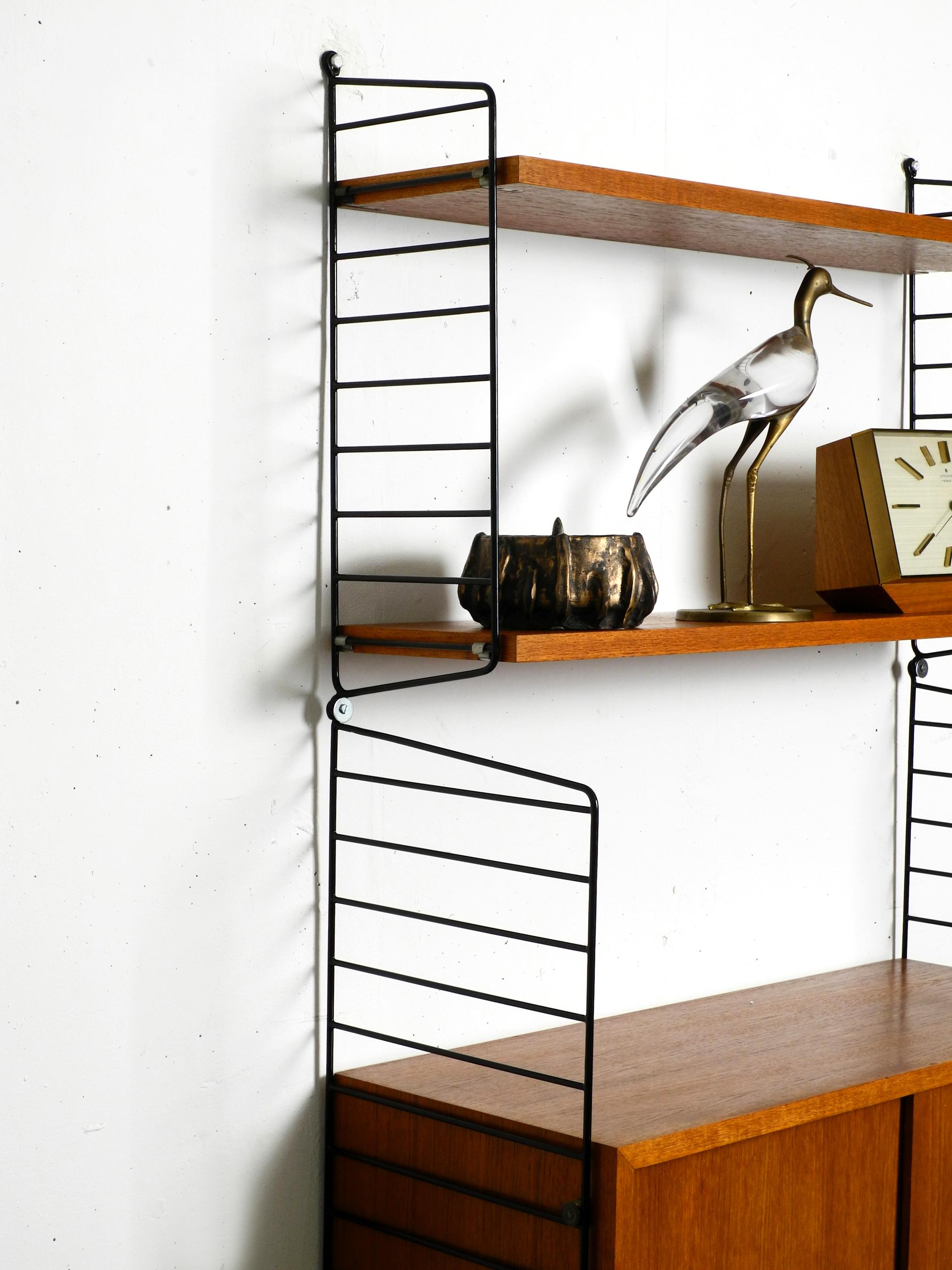 Original 1960s Nisse Strinning teak string shelf with 2 shelves and one cupboard 8