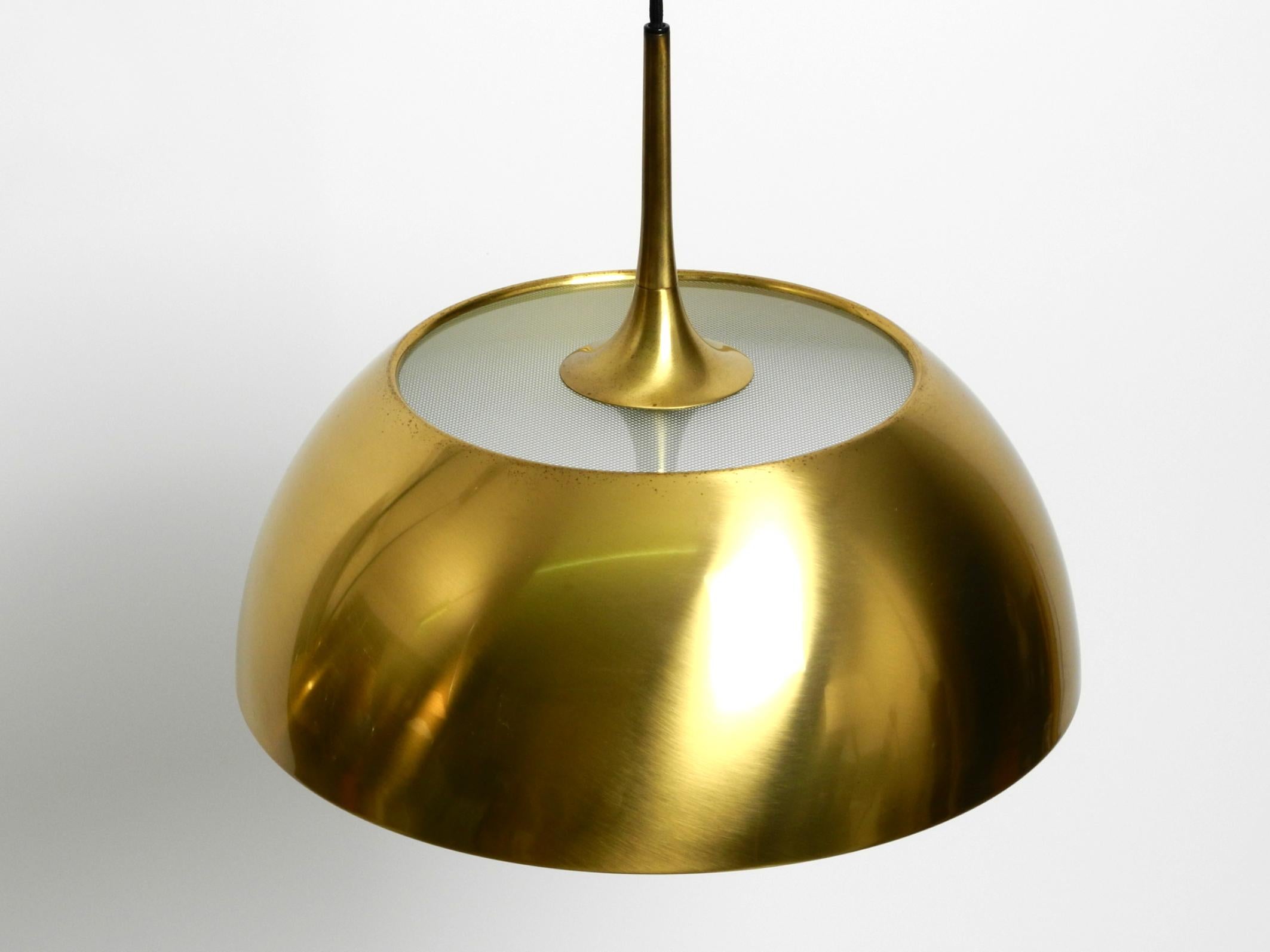 Beautiful rare original 1970s Florian Schulz brass pendant light with pulley sys For Sale 9