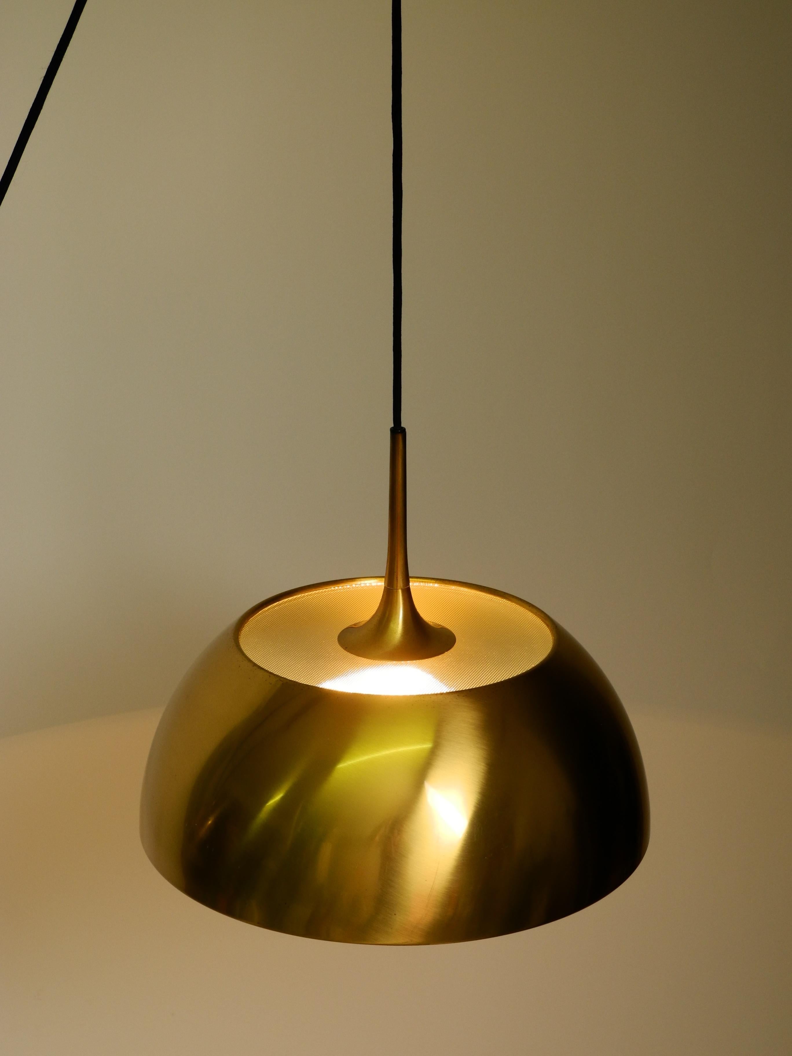 Beautiful rare original 1970s Florian Schulz brass pendant light with pulley sys For Sale 12