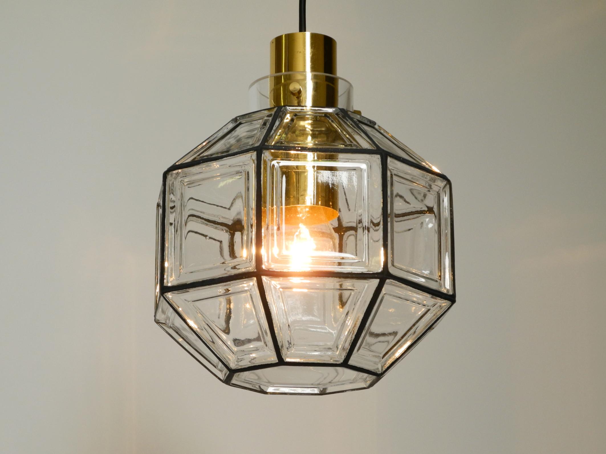 Beautiful rare original 60s  Limburg octagonal glass pendant lamp en vente 7
