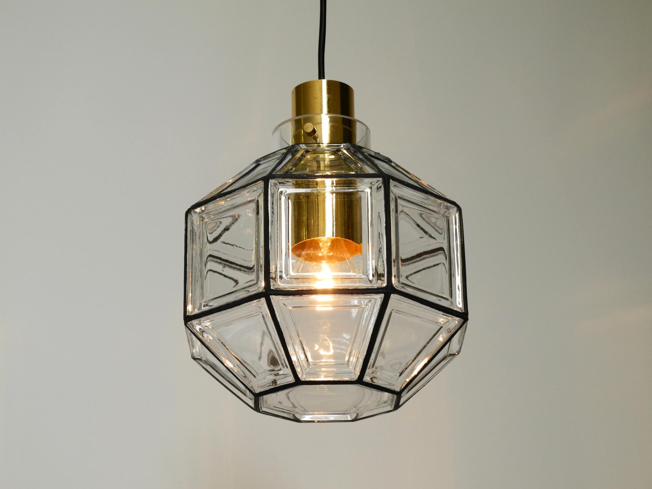 Beautiful rare original 60s  Limburg octagonal glass pendant lamp Bon état - En vente à München, DE