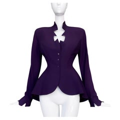 Bellissima e rara giacca viola Thierry Mugler SS 1995 con ritaglio scultoreo