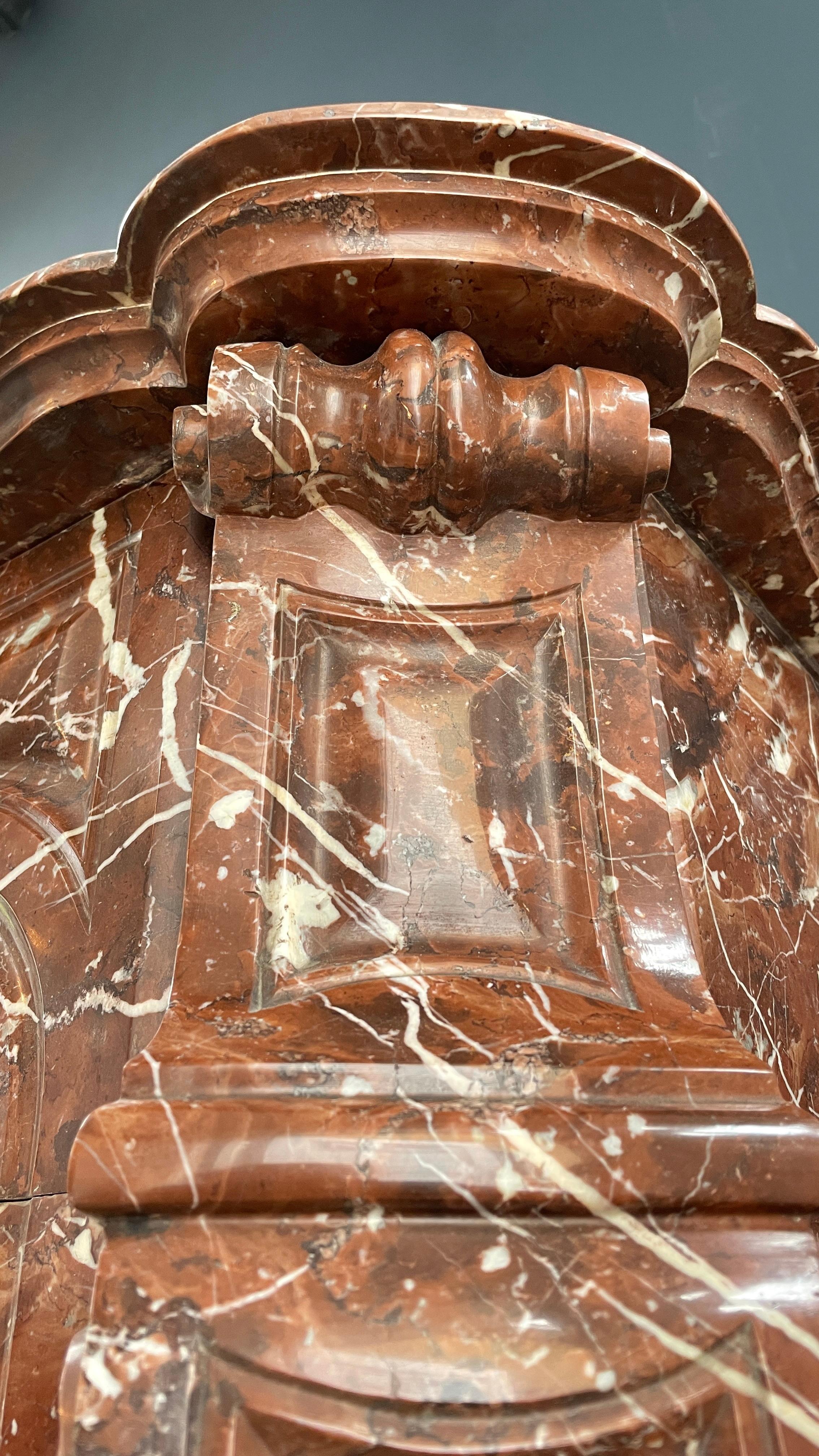 19th Century Beautiful Red Marble Antique Circular Chimney Rossa Levanto For Sale
