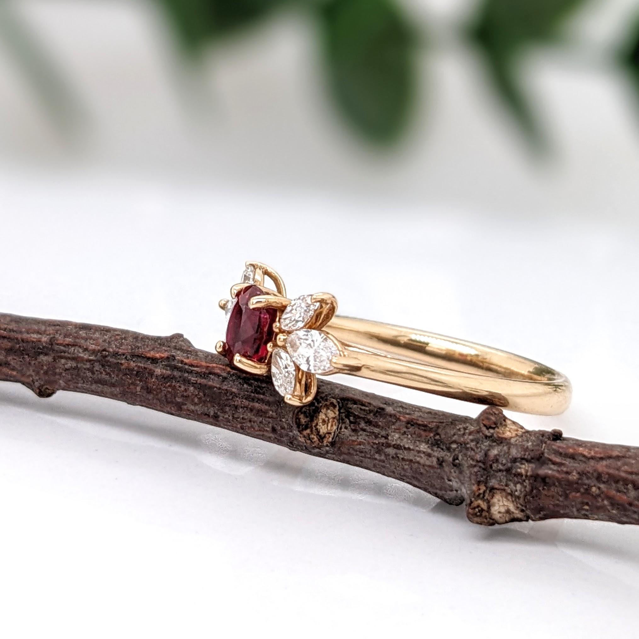 Beautiful Red Ruby Ring w Earth Mined Diamonds in Solid 14K Yellow Gold Oval 5x4 In New Condition For Sale In Columbus, OH