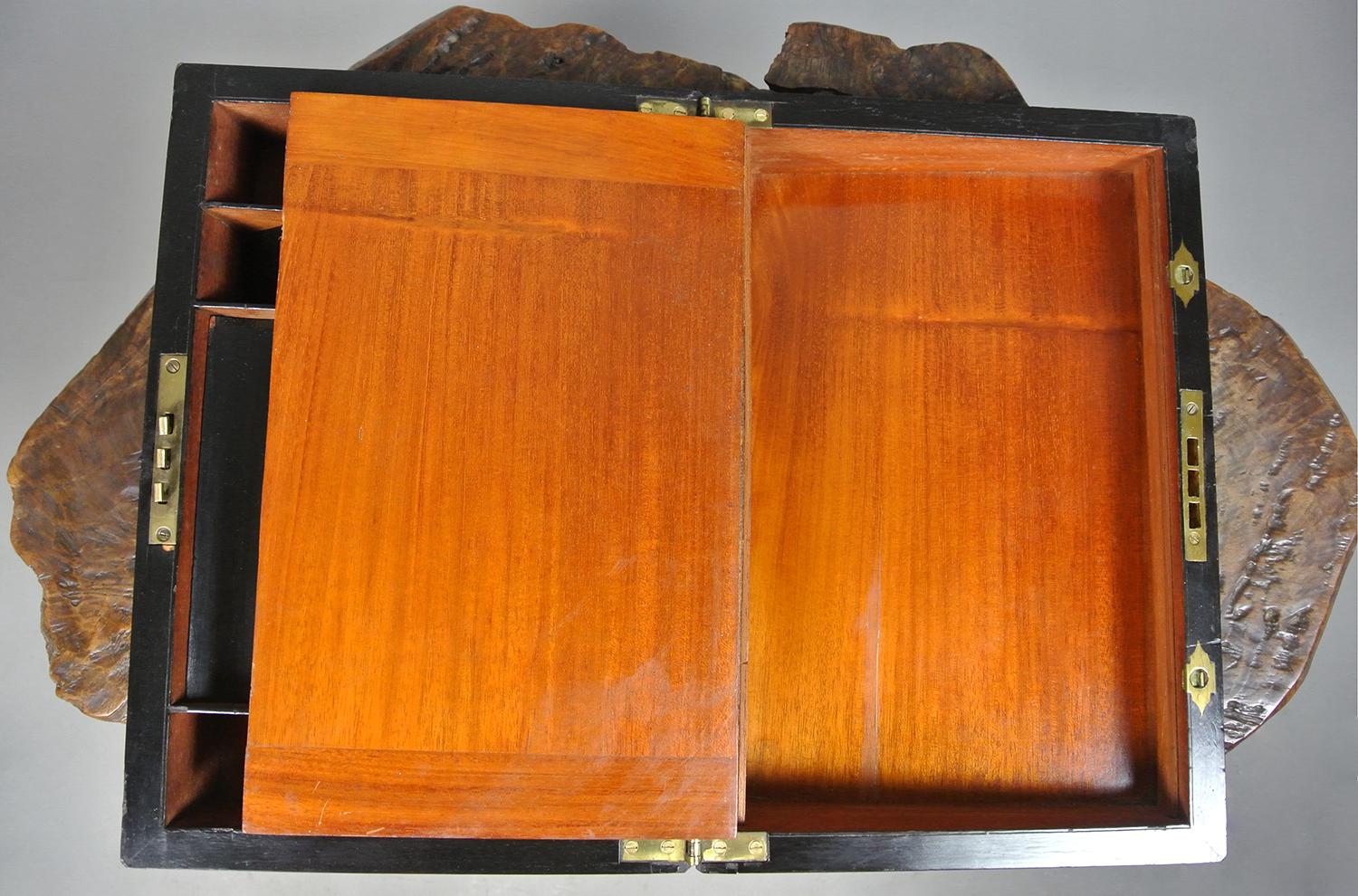 Wood Beautiful Regency Coromandel Writing Box c. 1830 For Sale