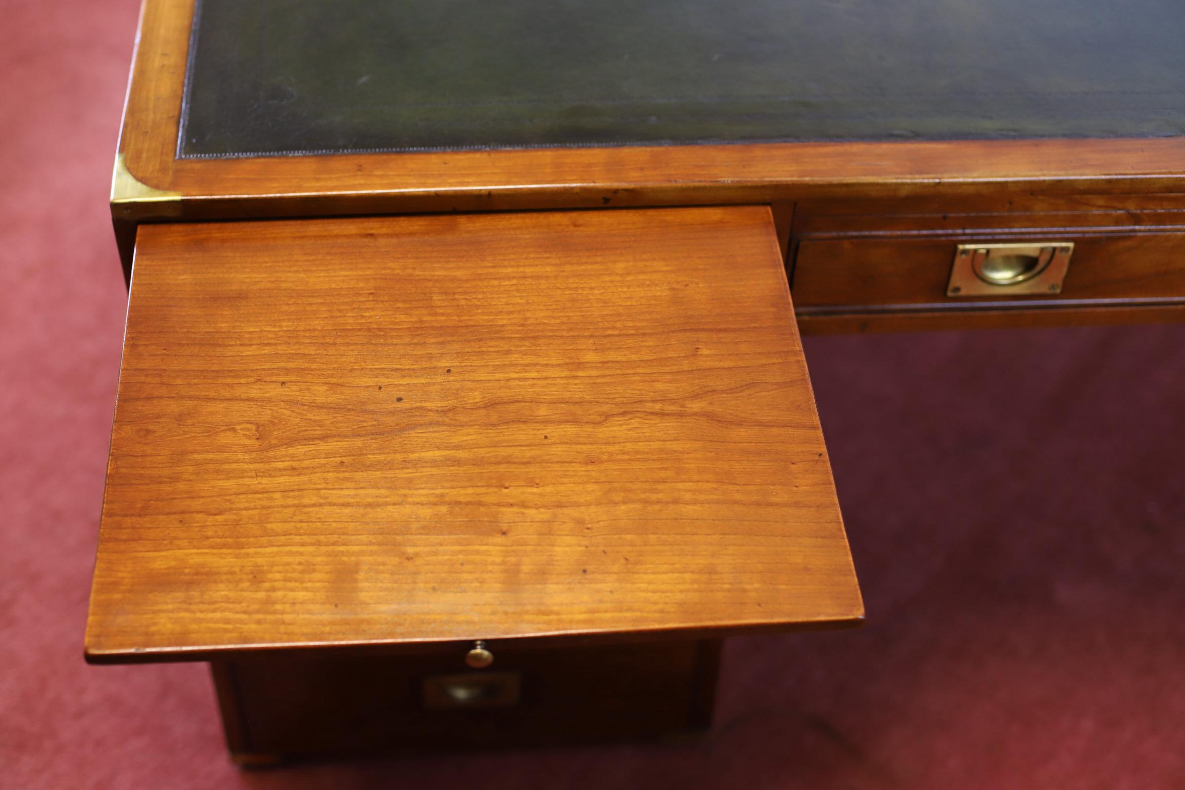 Beautiful R.E.H. Kennedy mahogany military partners desk 3