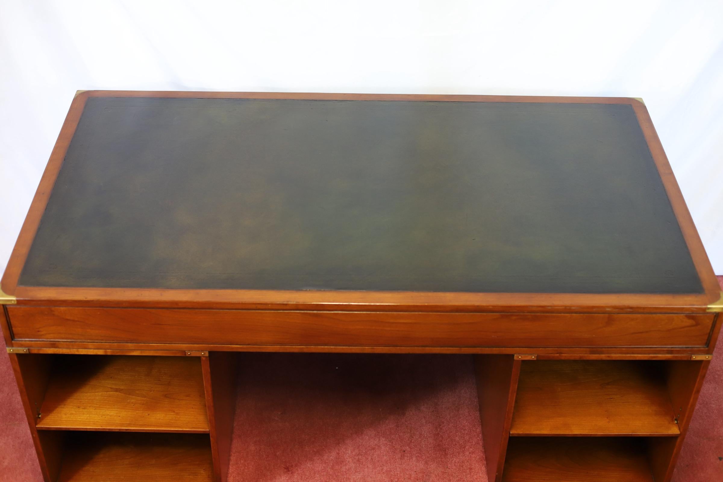Beautiful R.E.H. Kennedy mahogany military partners desk 9