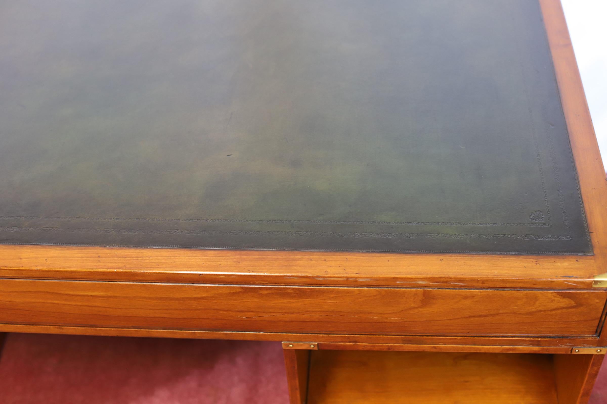 Beautiful R.E.H. Kennedy mahogany military partners desk 11
