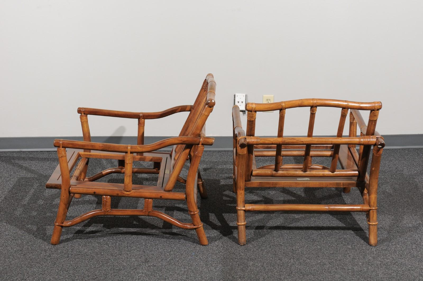 Beautiful Restored Pair of Pagoda Style Loungers by Ficks Reed, circa 1970 For Sale 2