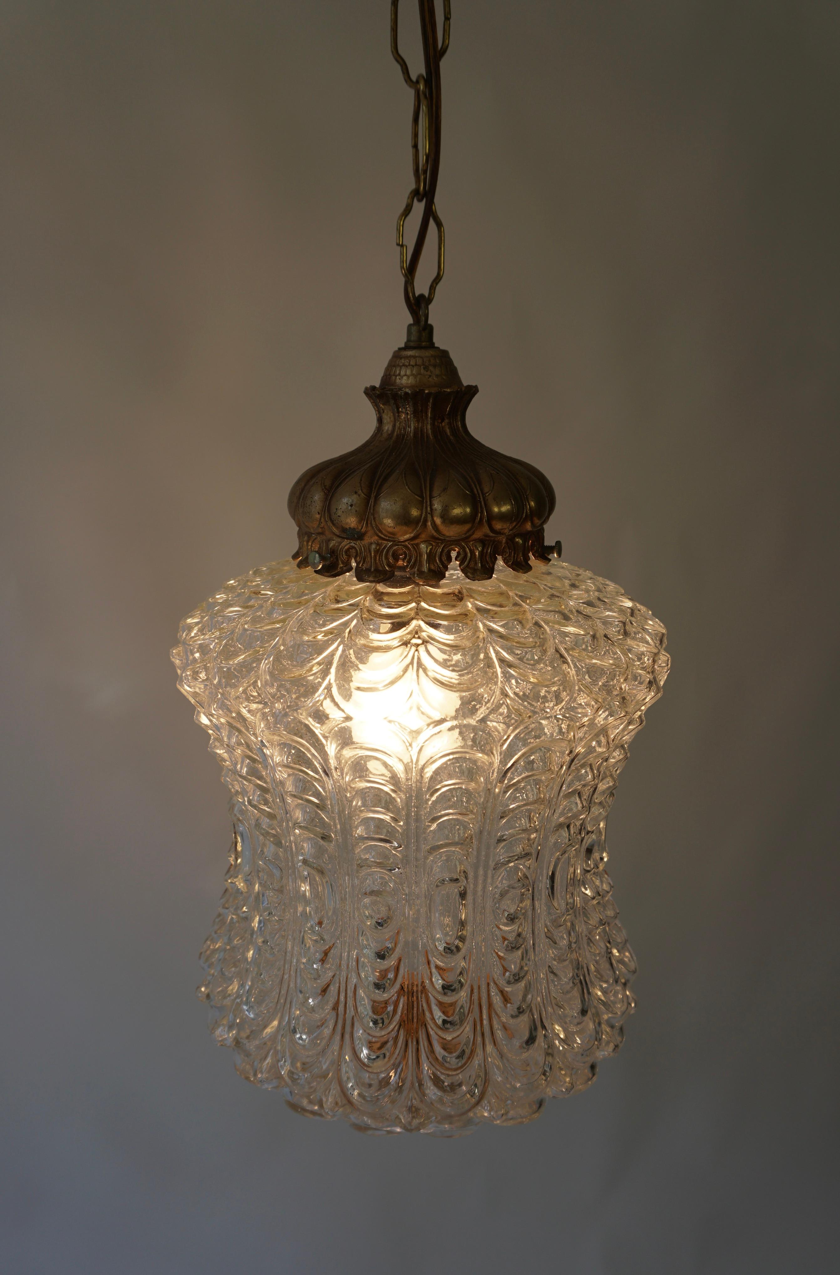 Bellissima lampada a sospensione in vetro a coste in vendita 1