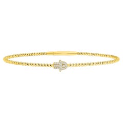 Bracelet breloque Hamsa en or 14 carats perlé de diamants