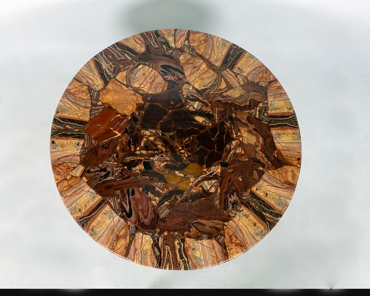 Schöner runder moderner Onyxtisch aus der Mitte des Jahrhunderts, Aluminiumfuß, 1970er Jahre im Angebot 2