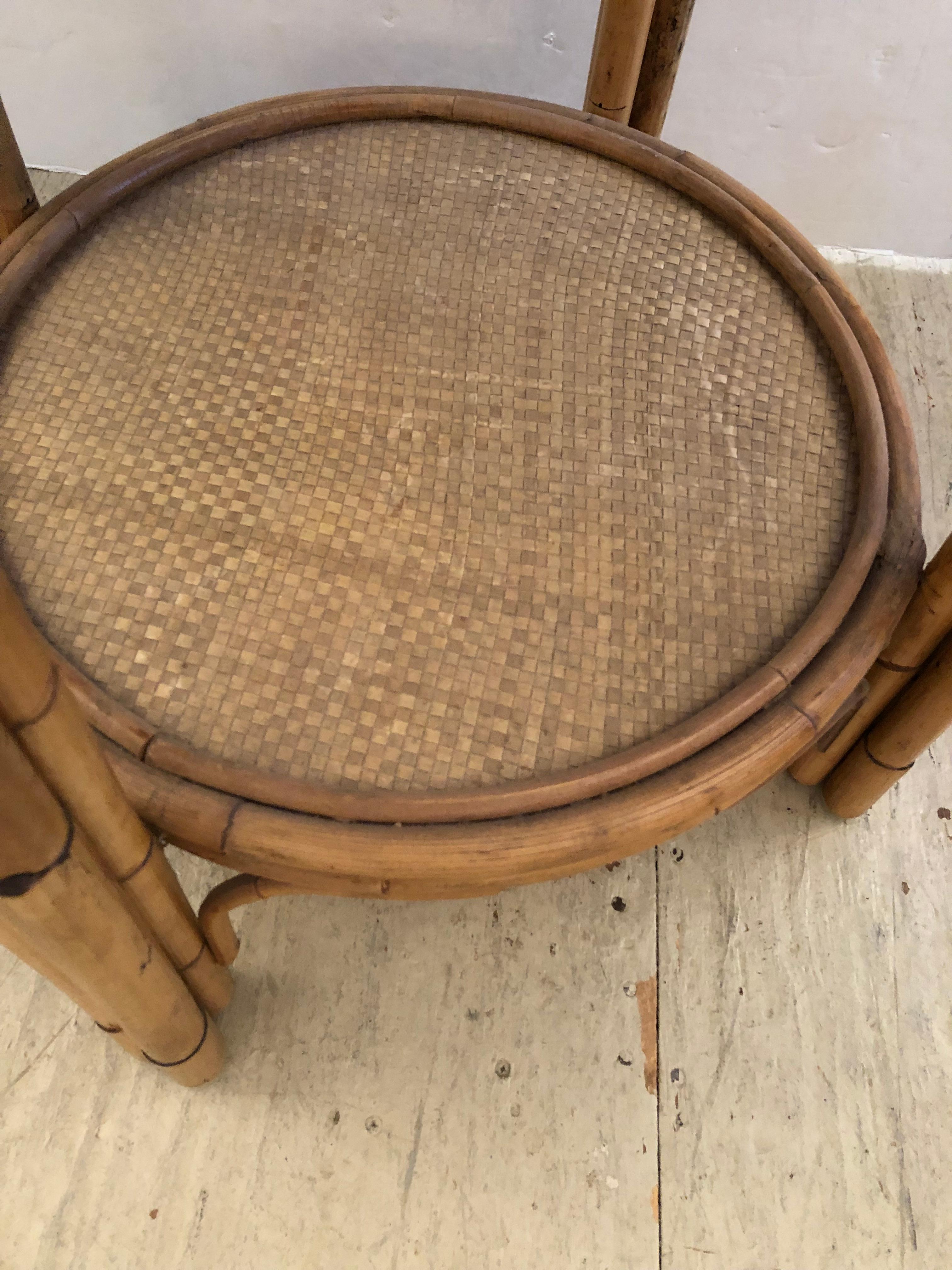 Organic Modern Beautiful Round Rattan & Bamboo Side Table in the Style of McGuire For Sale