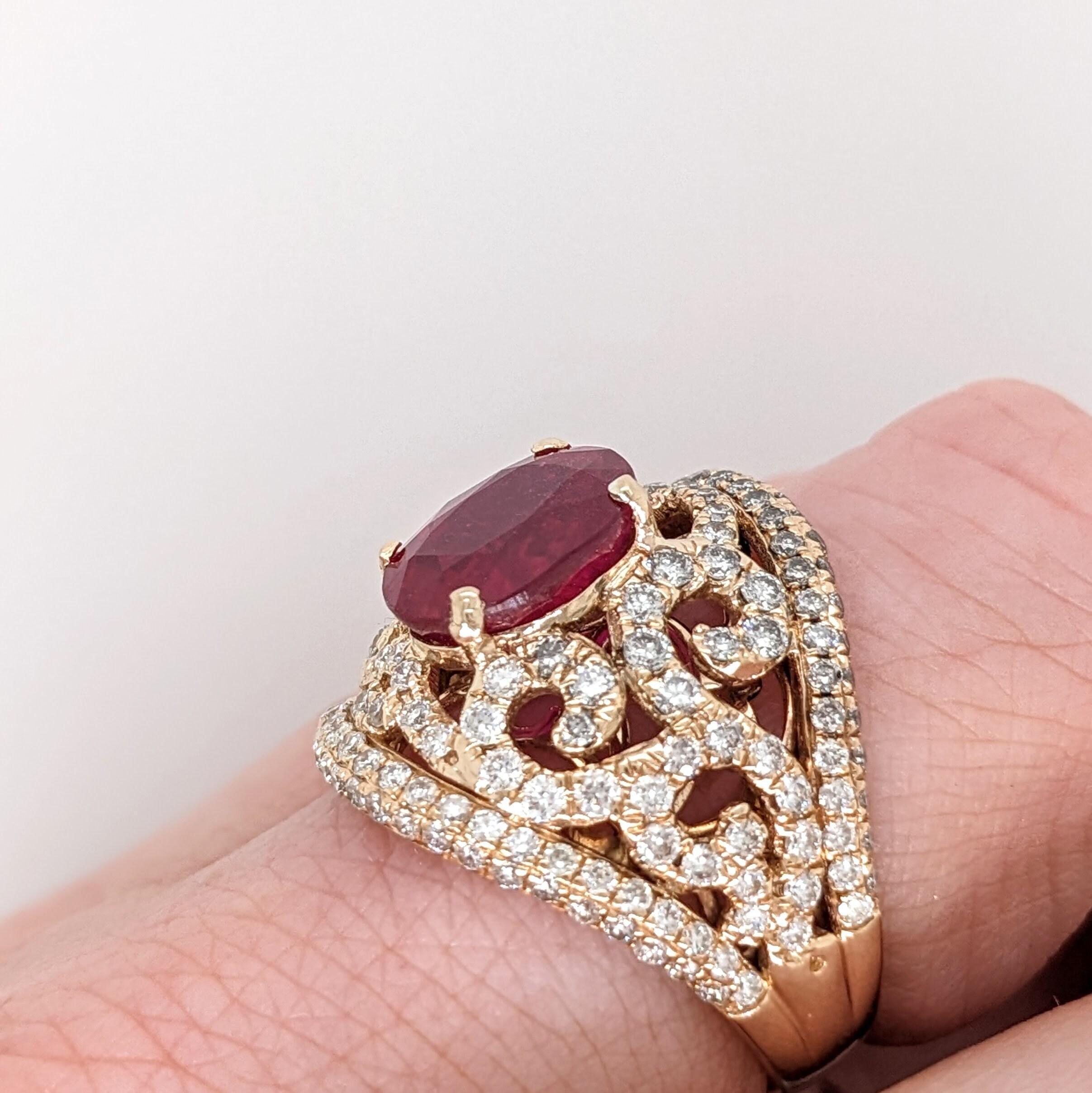 Art Deco Beautiful Ruby Estate Ring w Earth Mined Diamonds in Solid 14k Gold Oval 9x7mm For Sale